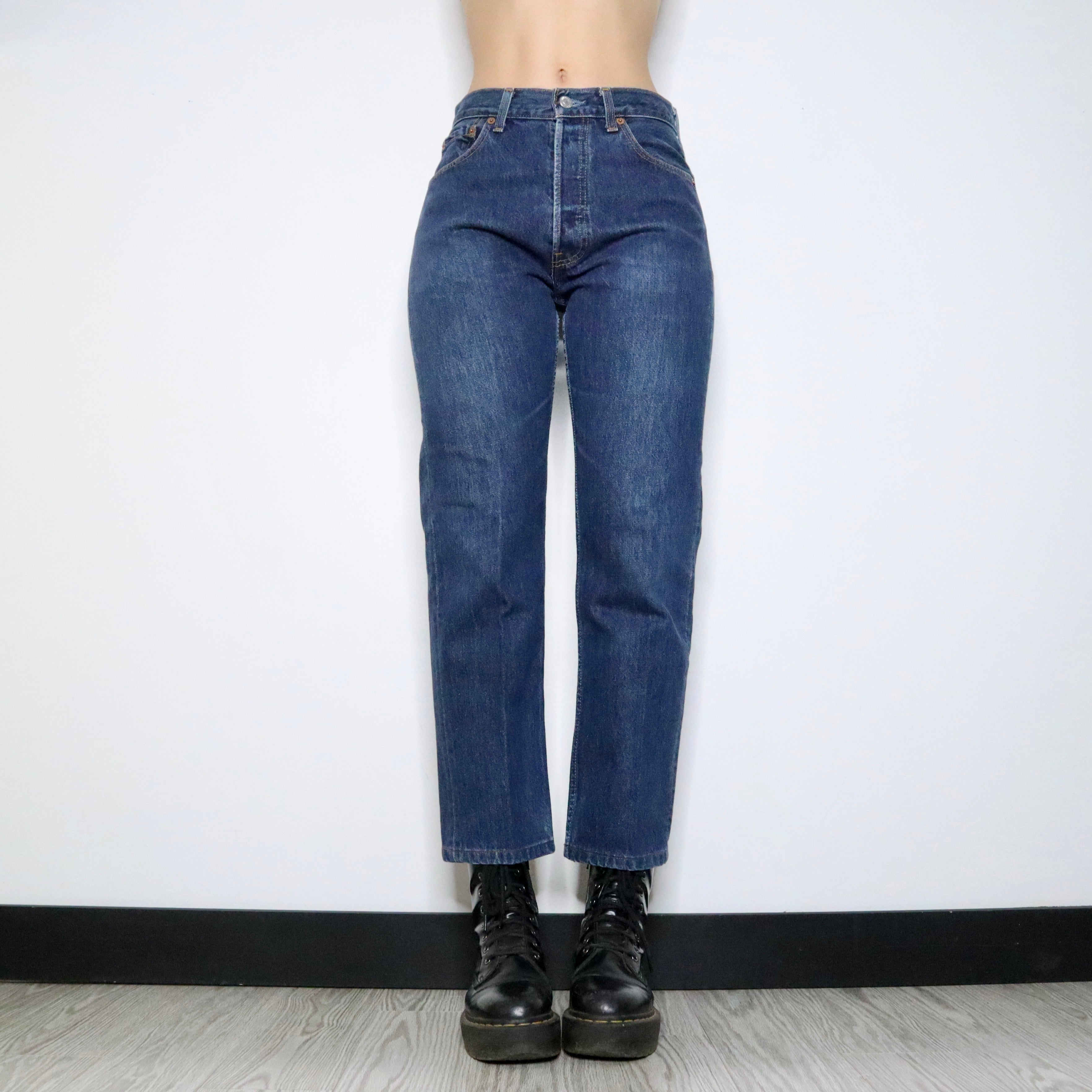 90s LEVI'S 501 Jeans (S/M)