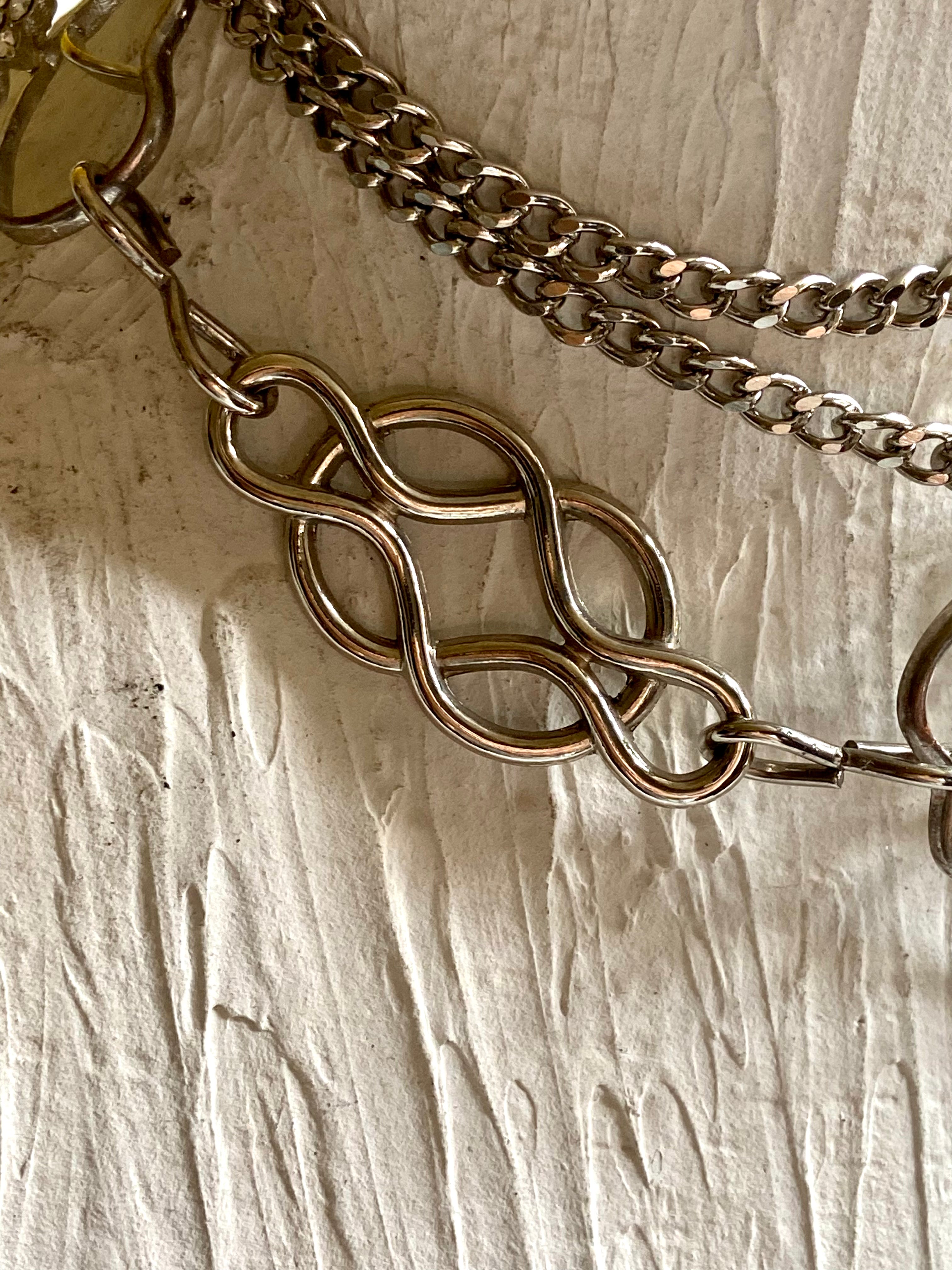 Flowers chain belt