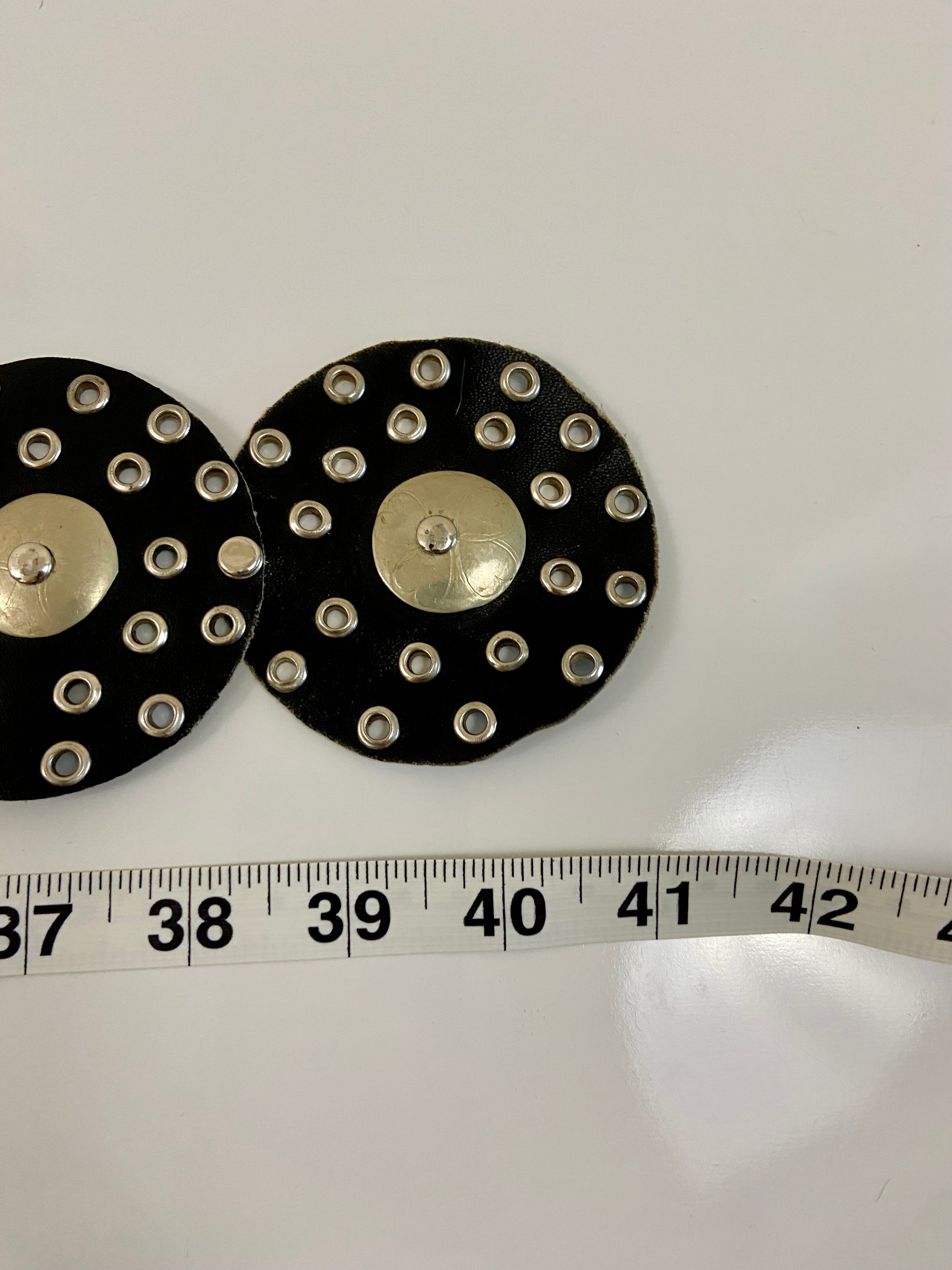 Leather waist belt