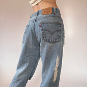 90s Levi’s Distressed 505 Jeans (M)