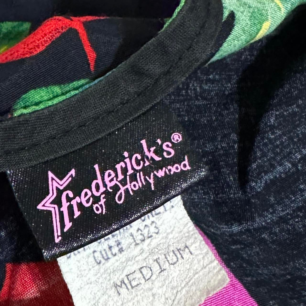 Frederick’s 90s Floral Crop Top (M)