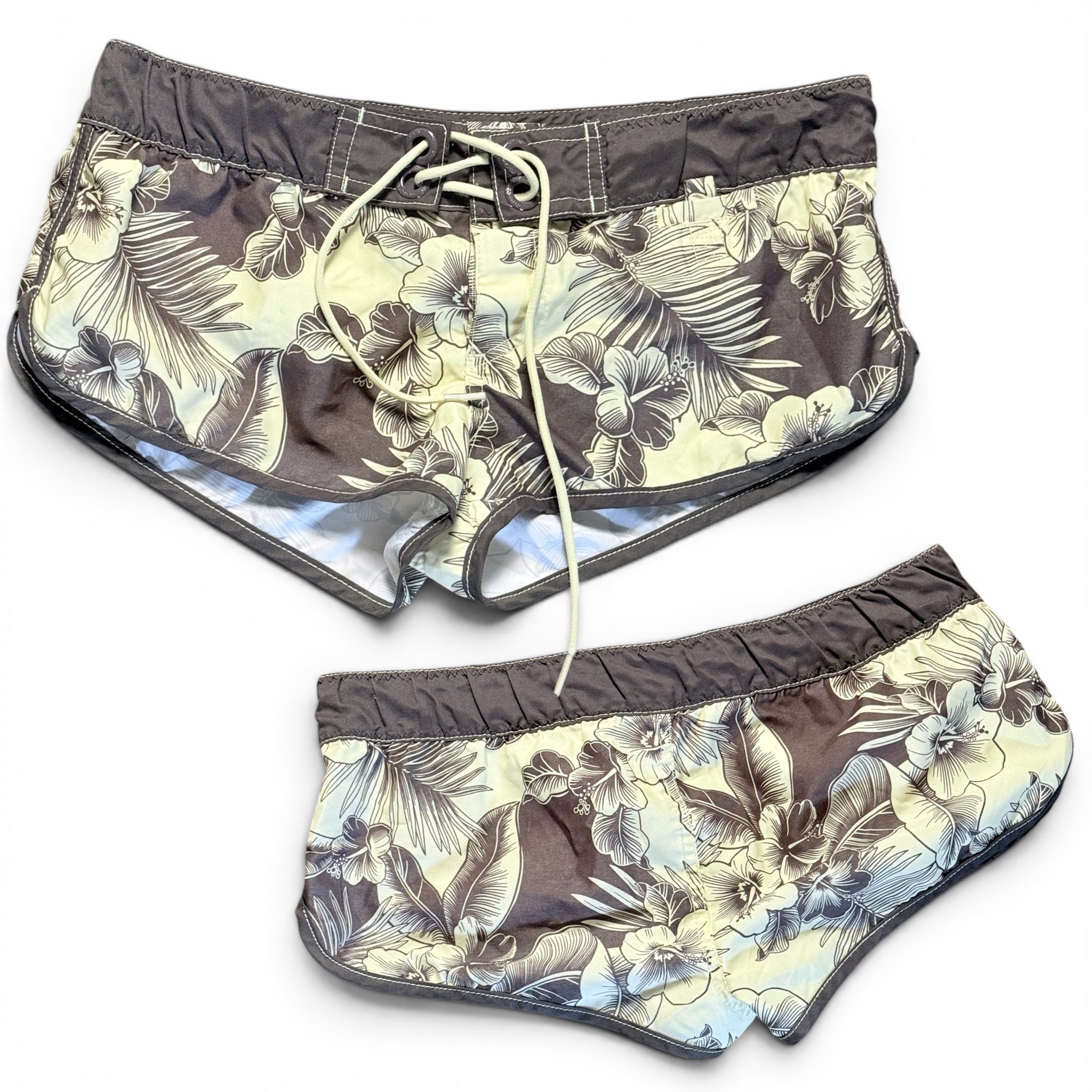 Y2K micro board shorts (S)