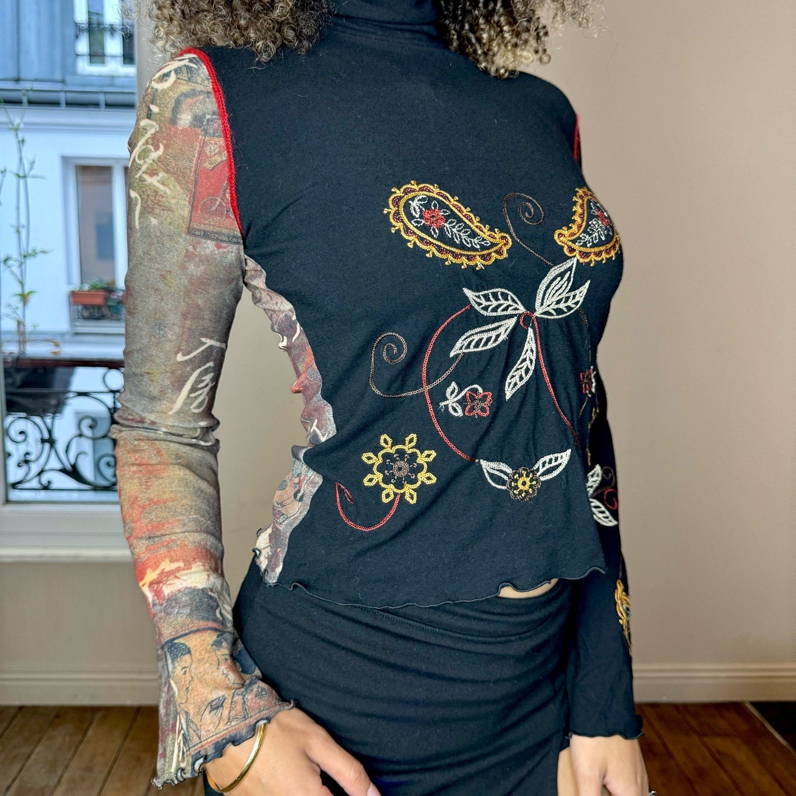 Embroidered top Mesh Top (S)