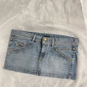 2000s Sisley medium wash mini denim skirt (M)