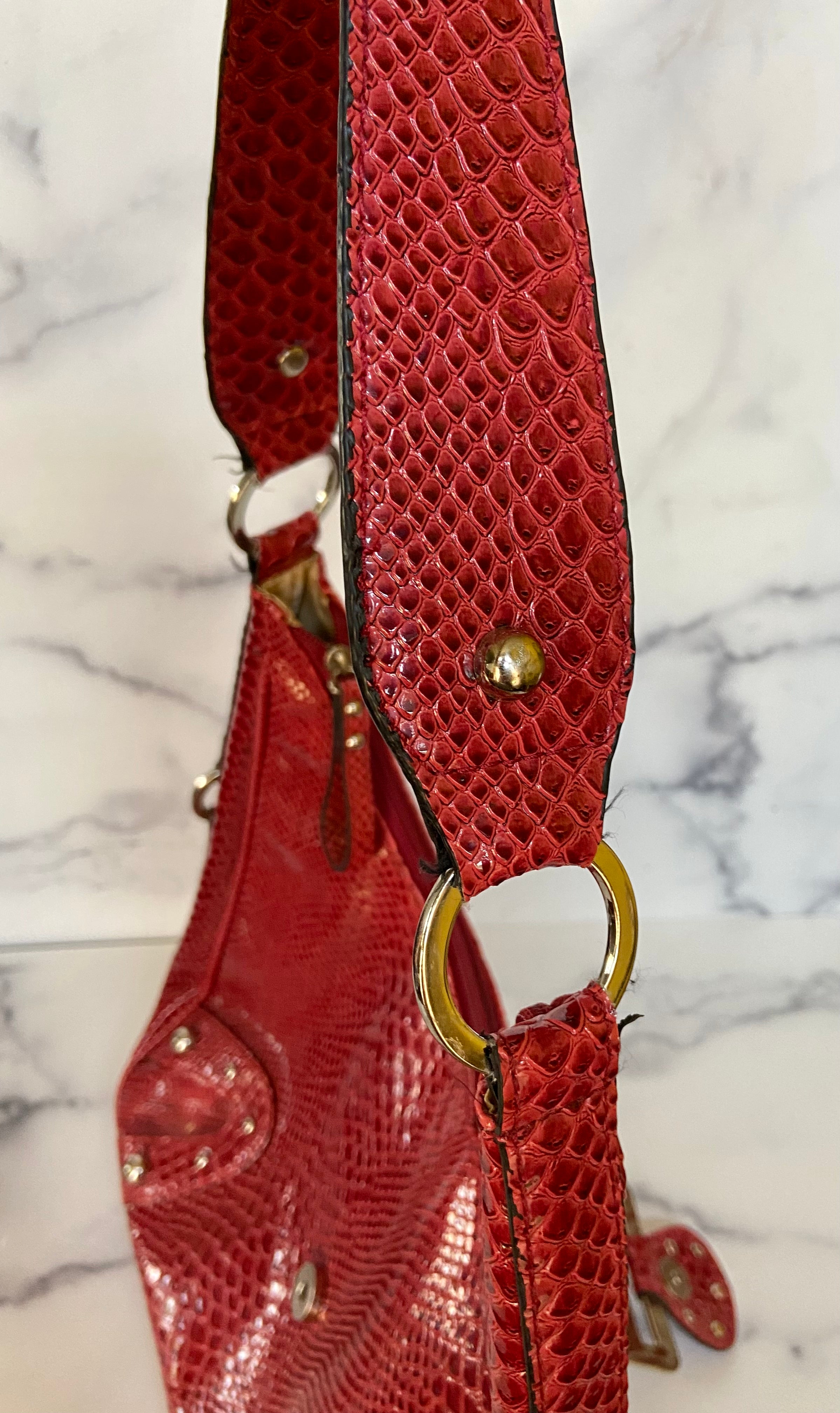 Guess satchel (red)
