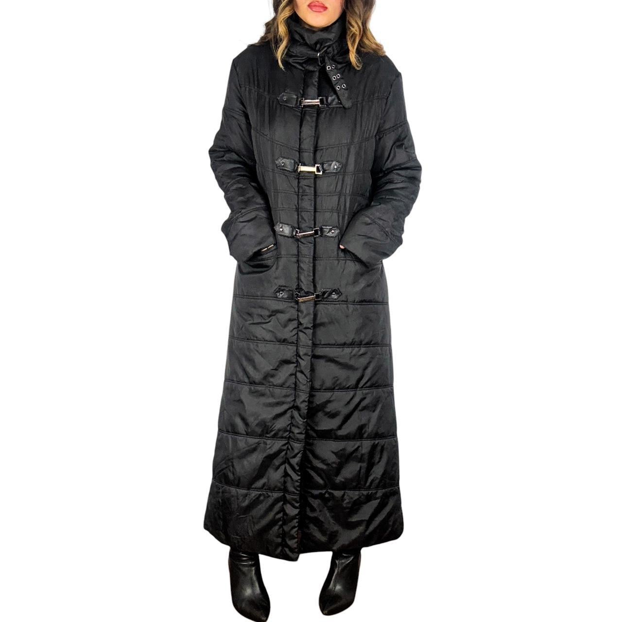 Long Black Buckle-Clasp Puffer Coat (XL)