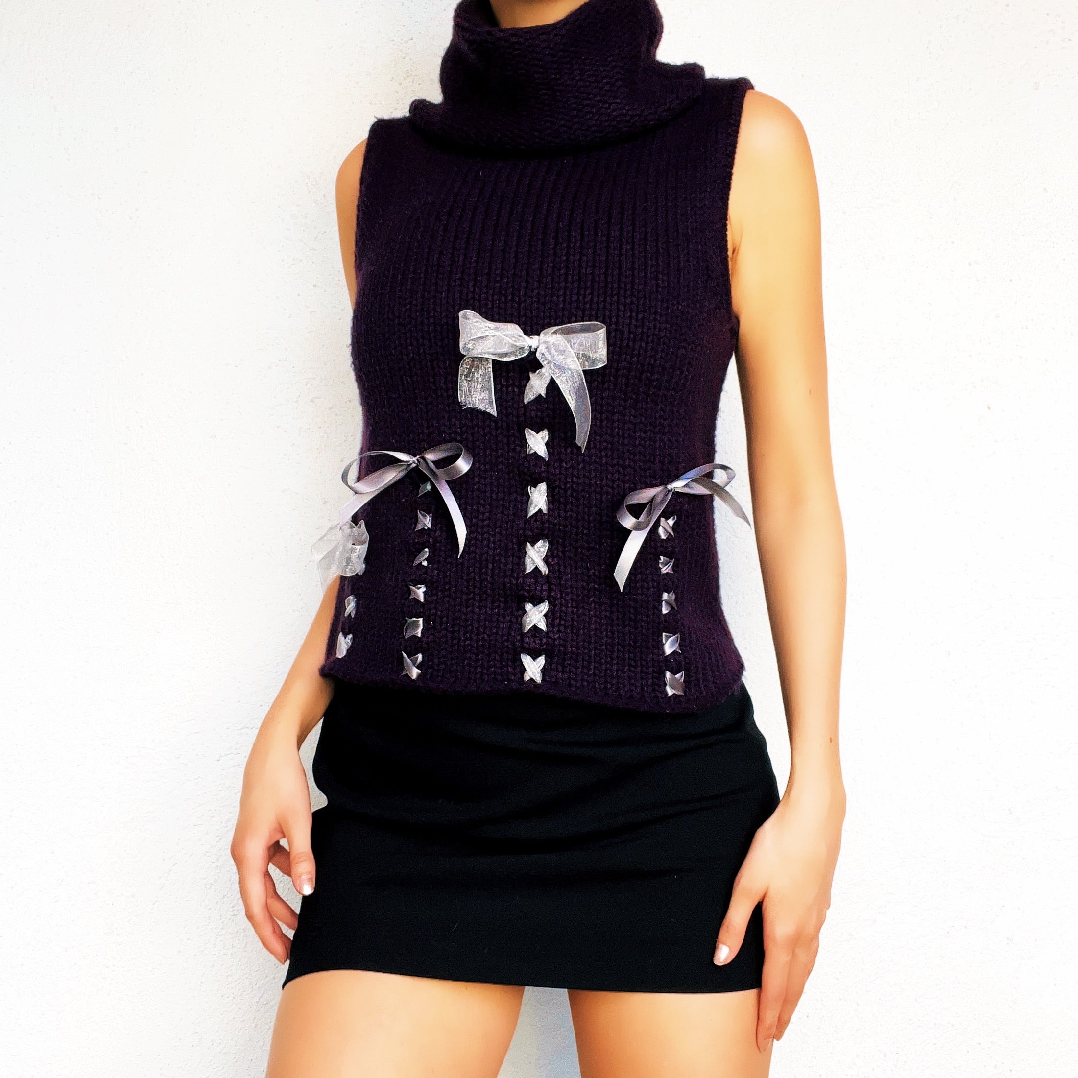 Sleeveless Knit Bow Top (M)