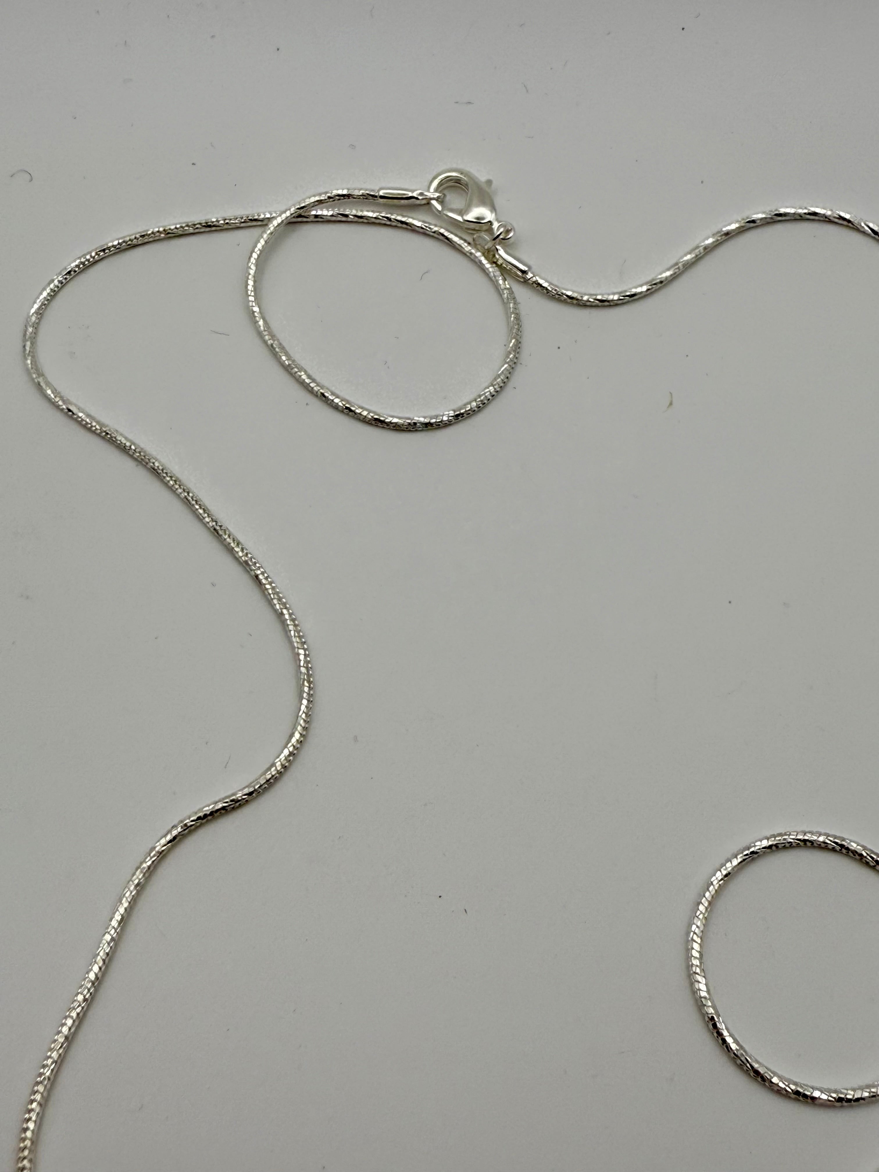 Three
Diamond Pendant necklace