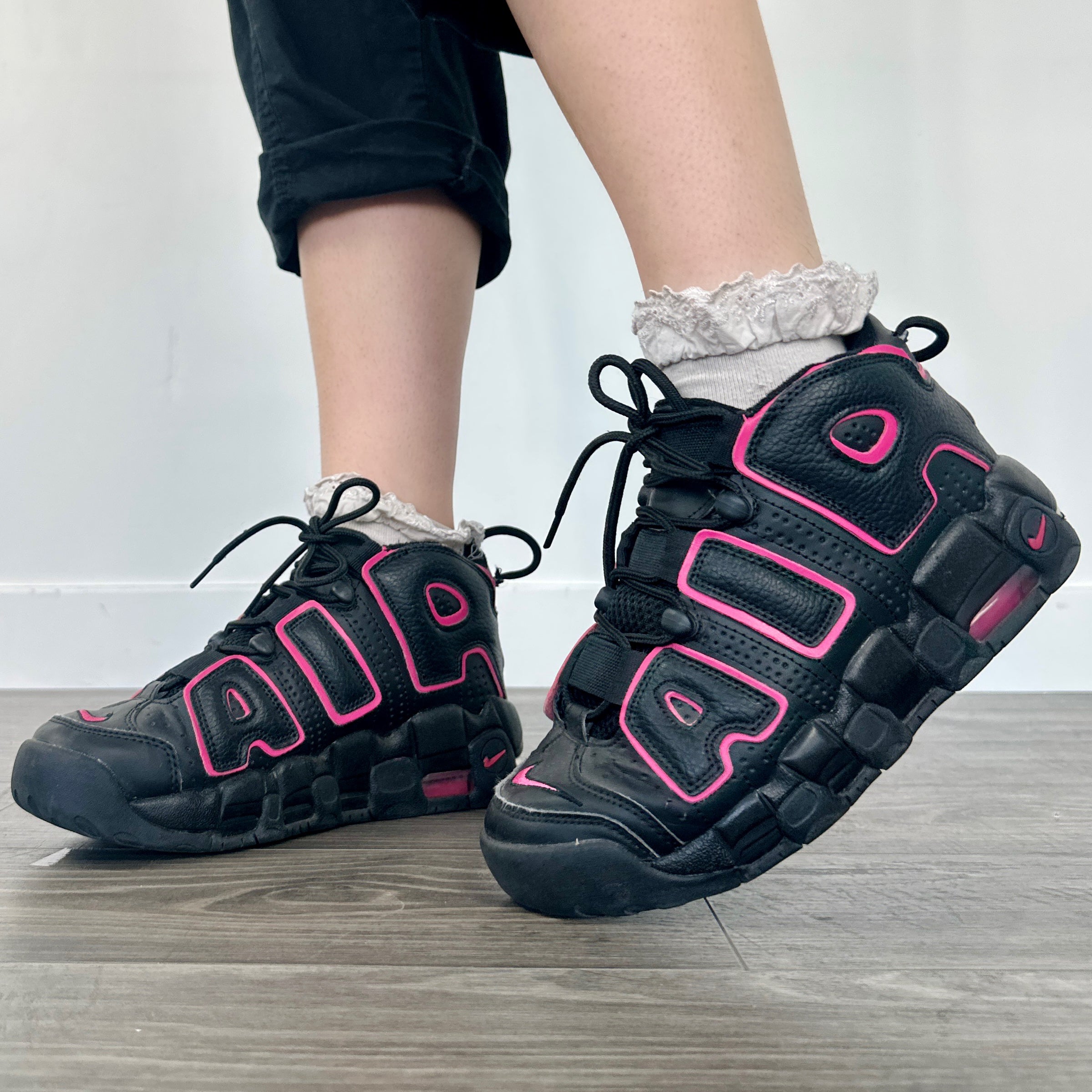 Nike Air Uptempos (Size 7)