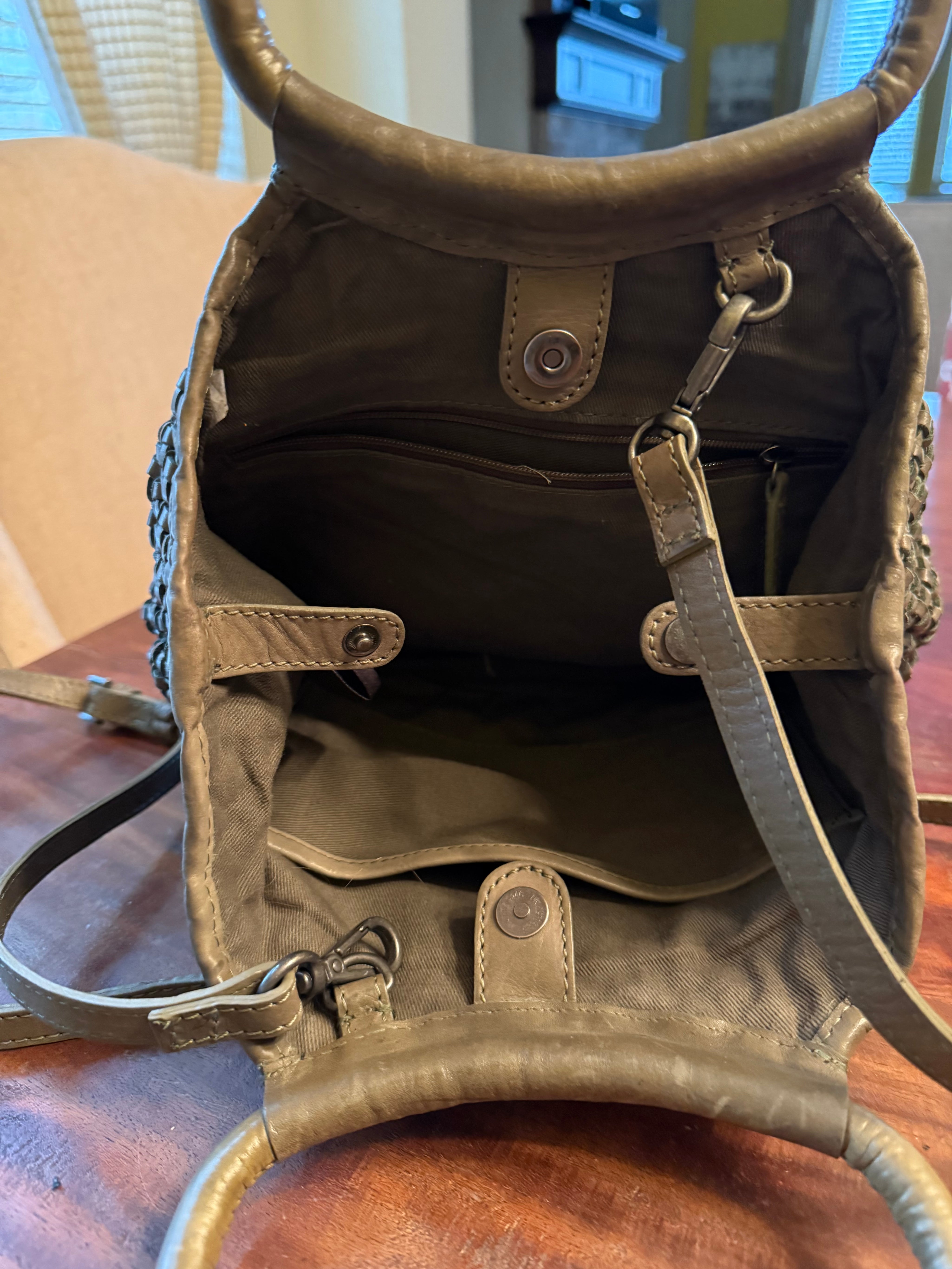 Woven leather cute purse