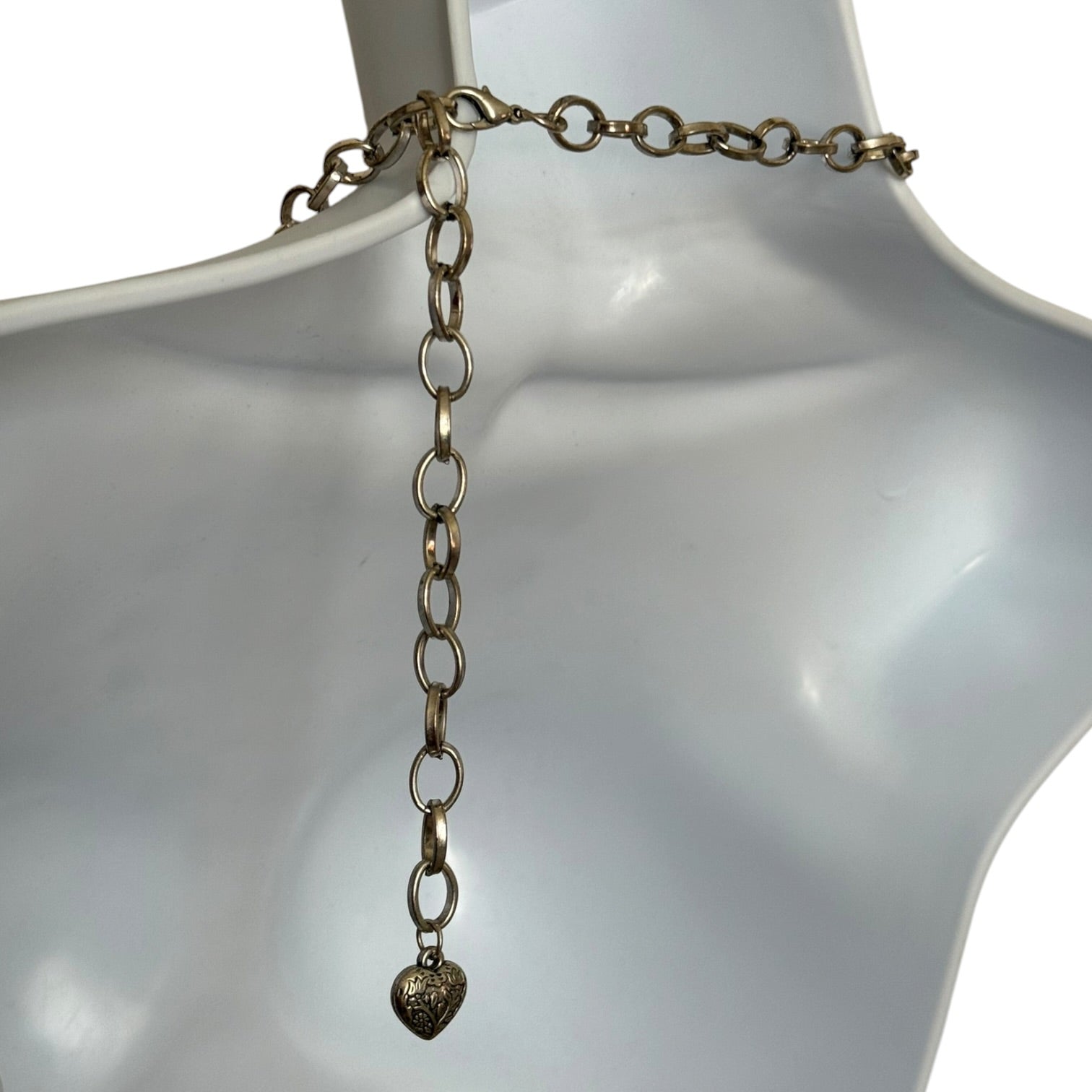 Vintage silver tone heart necklace