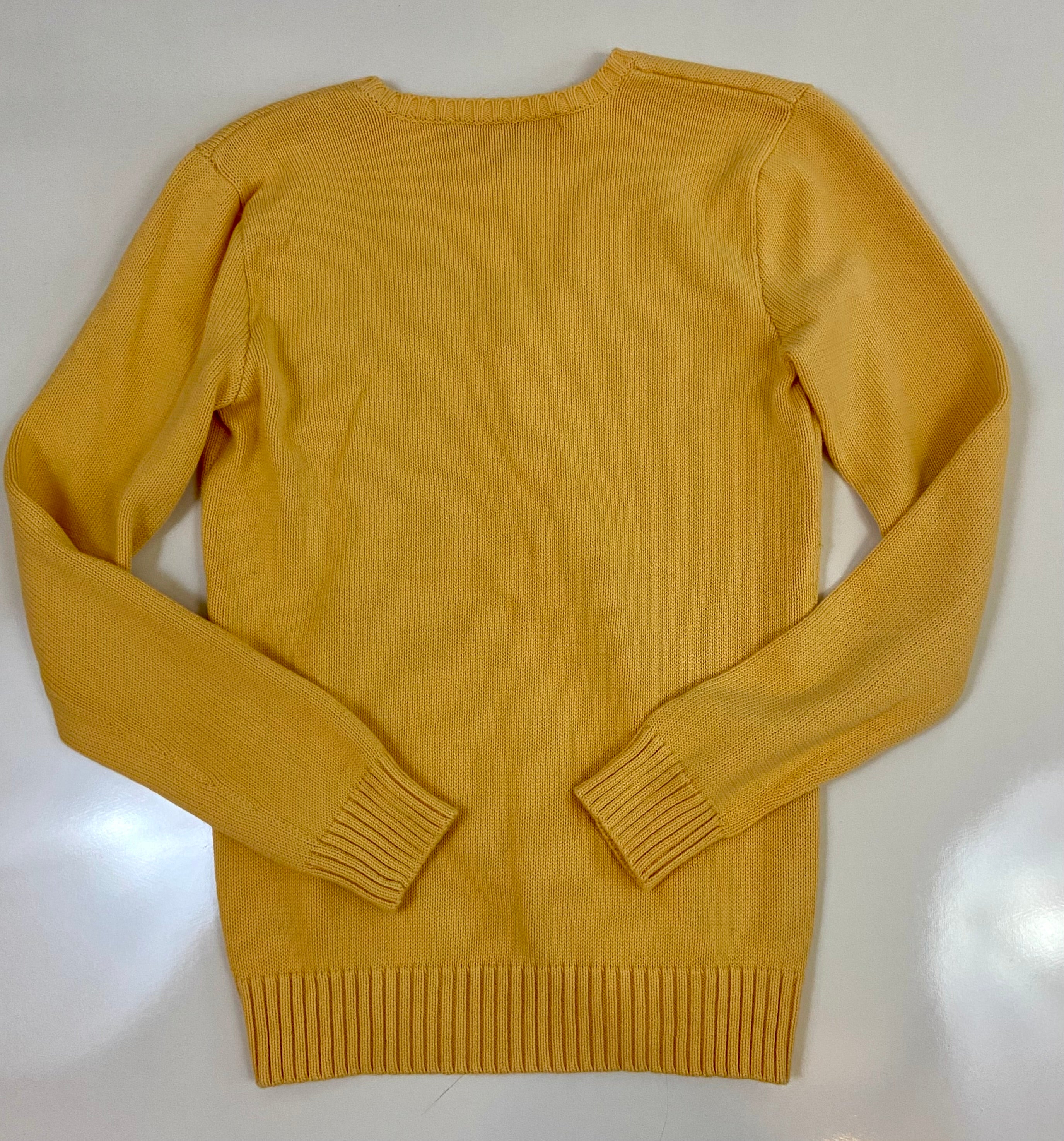 Vintage 80's Polo Ralph’s ports
Lauren V-neck cotton sweater
