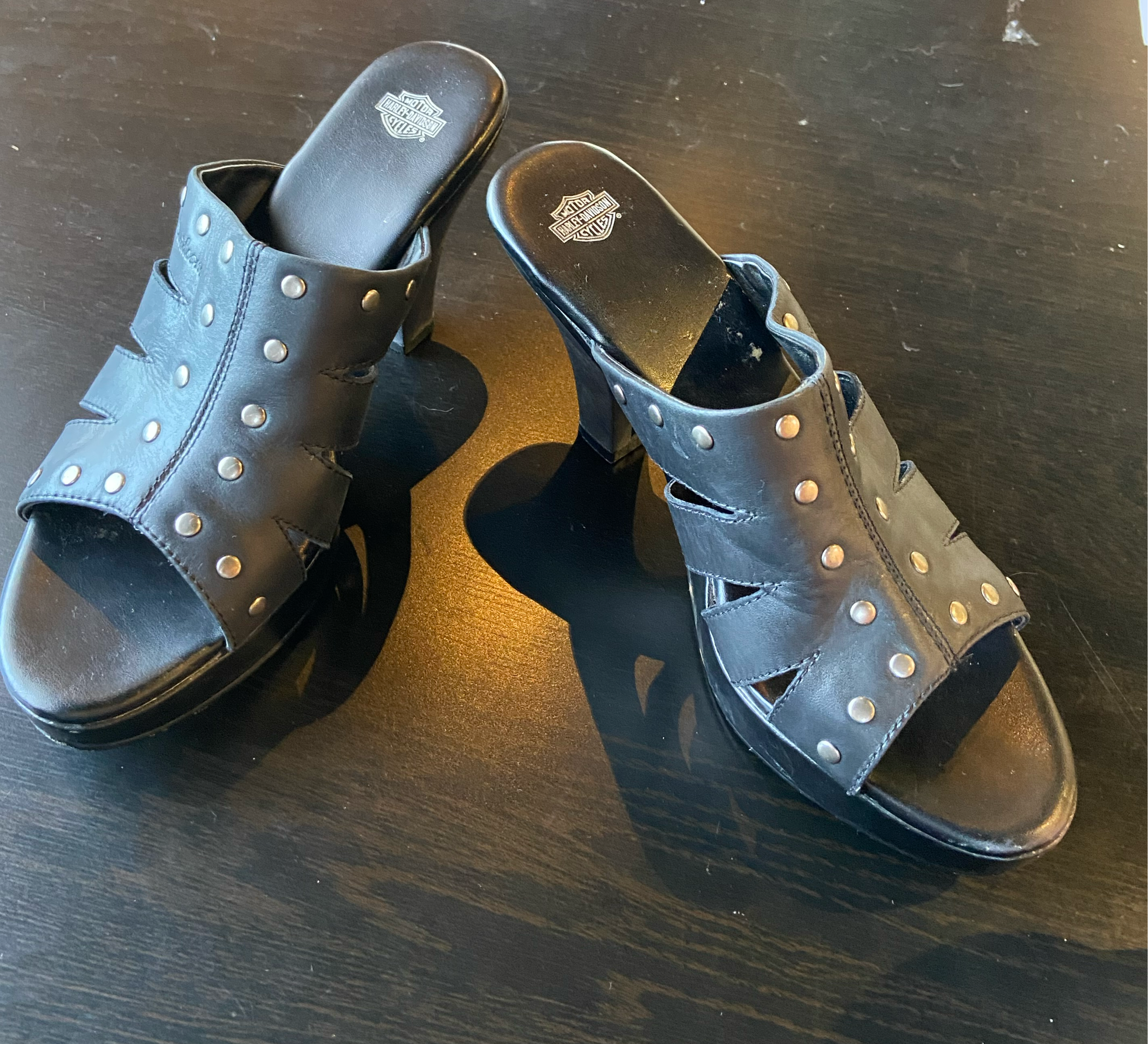 Harley-Davidson studded sandals (5.5)