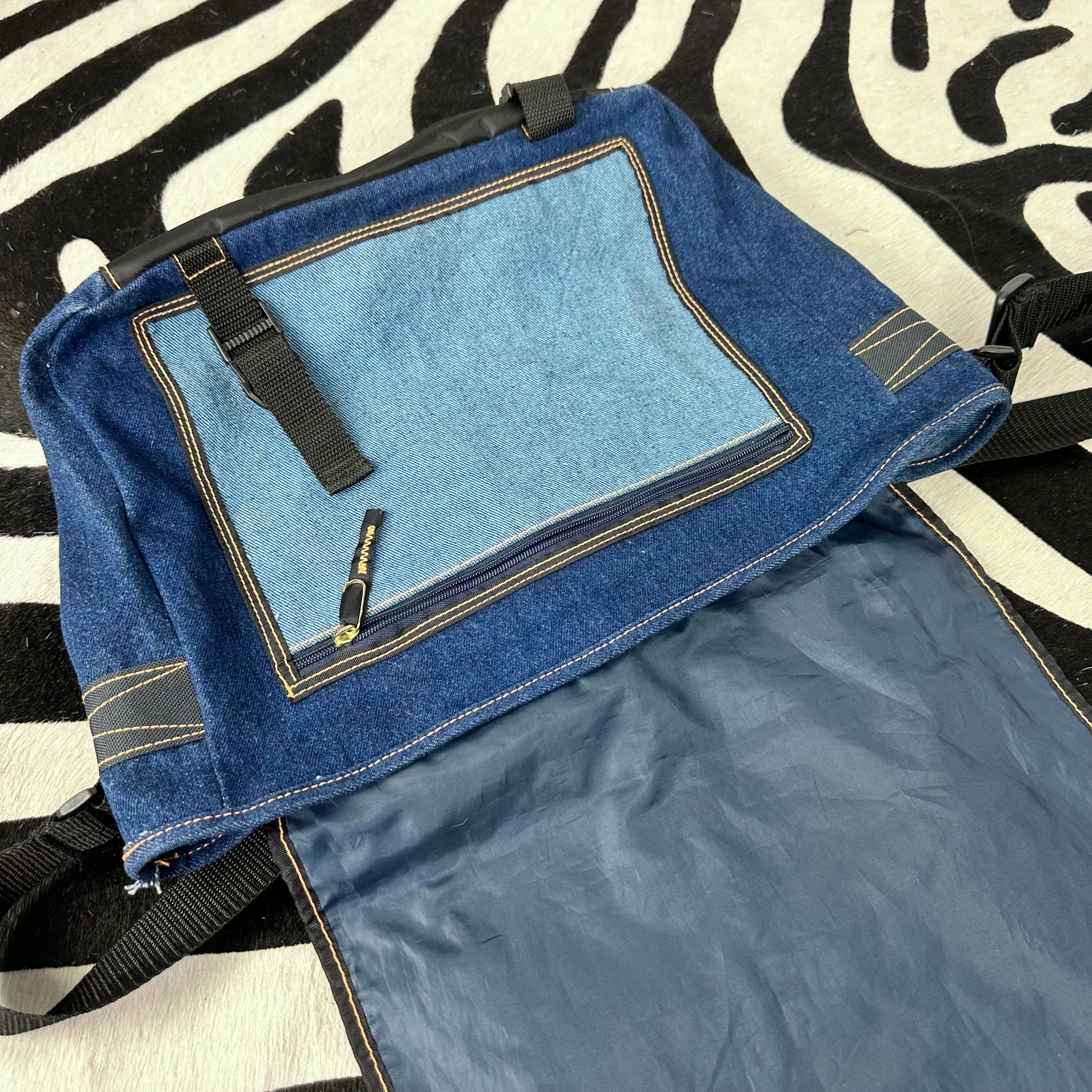 2001 Harry Potter Messenger Bag