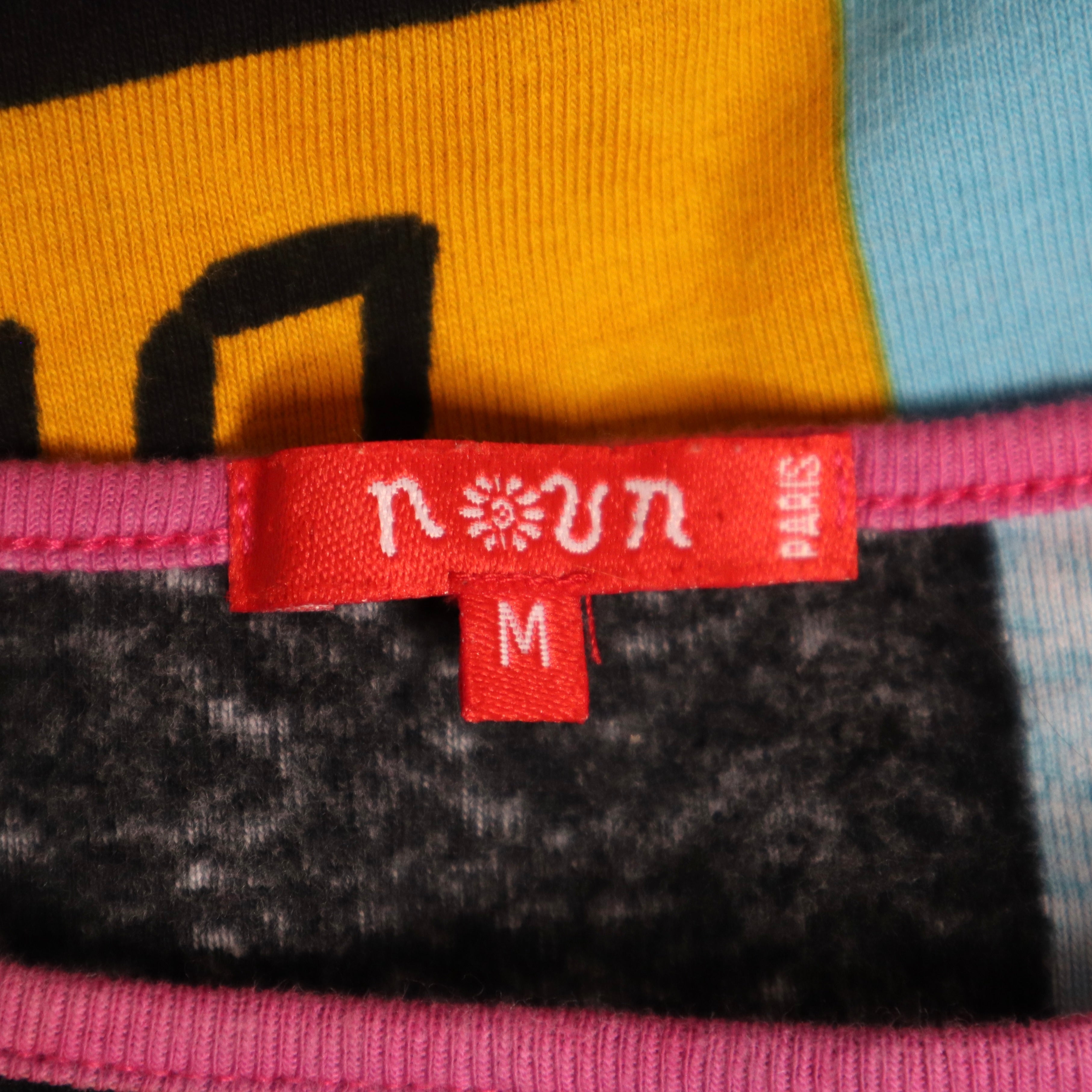 Y2K French Graphic Tee (M)