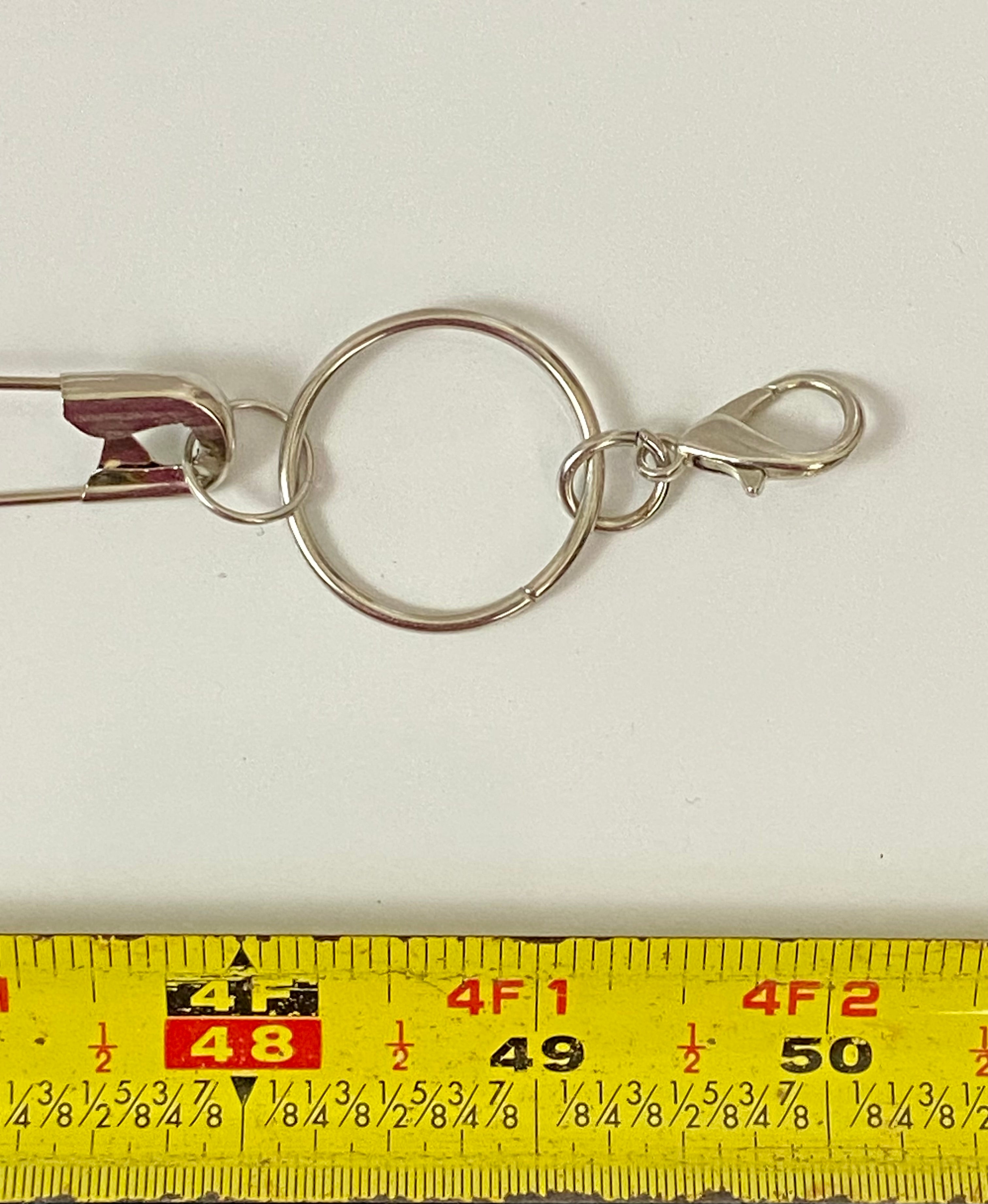 Safety pins chain belt