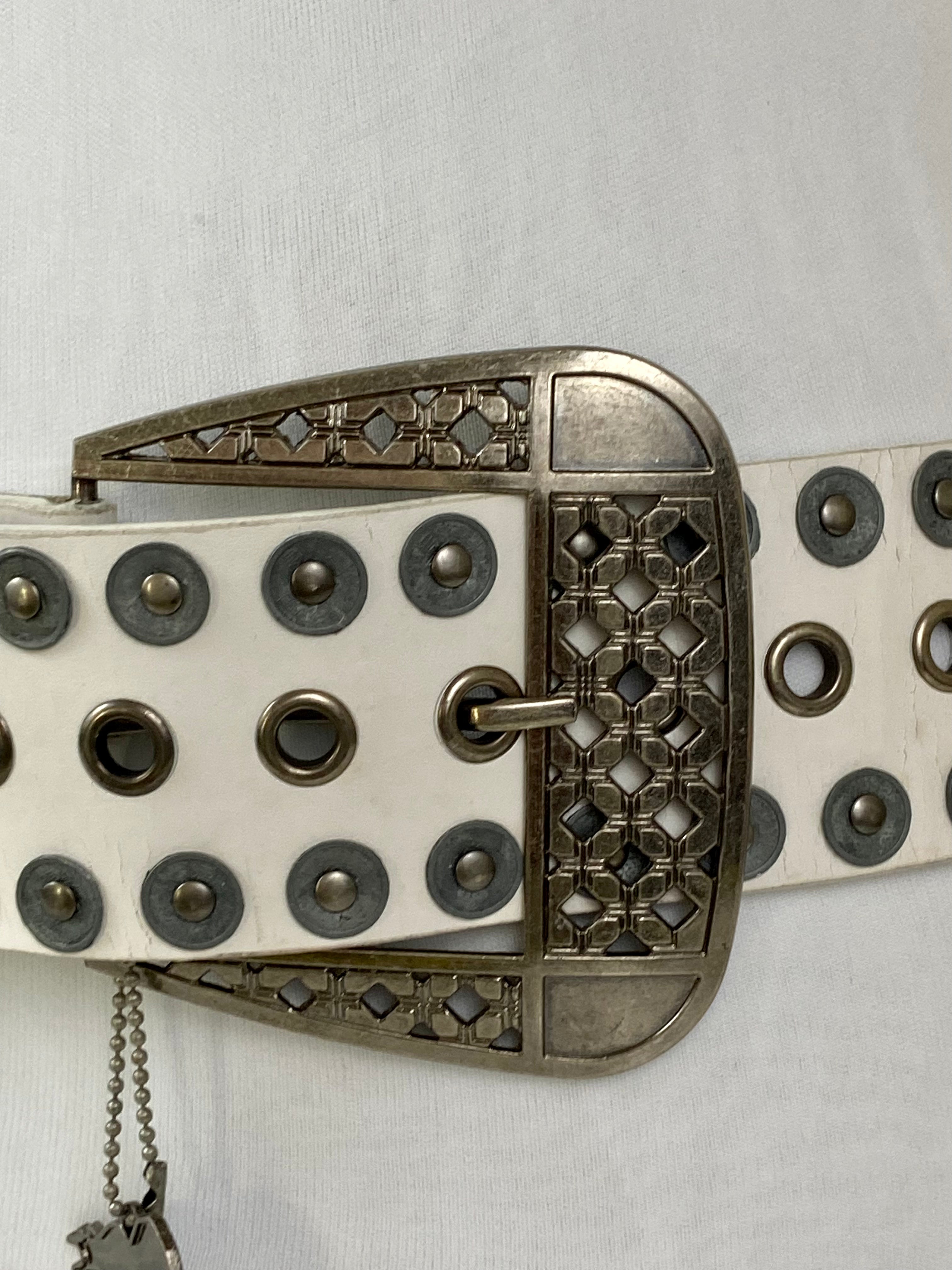 Genuine Mudd Wide White Leather belt