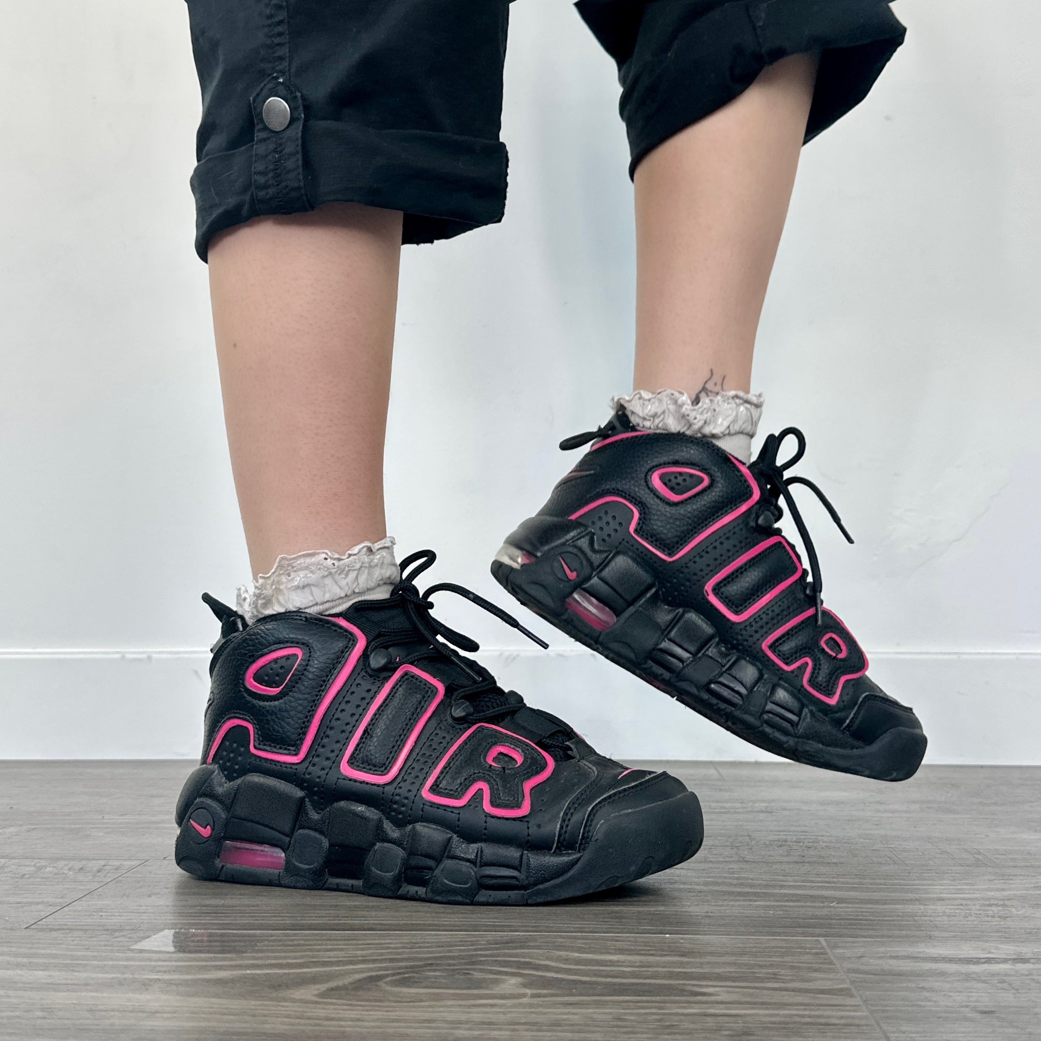 Nike Air Uptempos (Size 7)