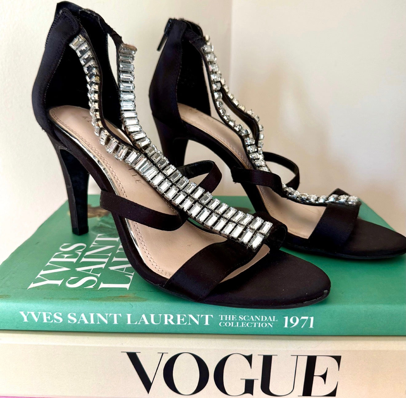 Kelly & Katie Black And Silver Rhinestone Heels (6)