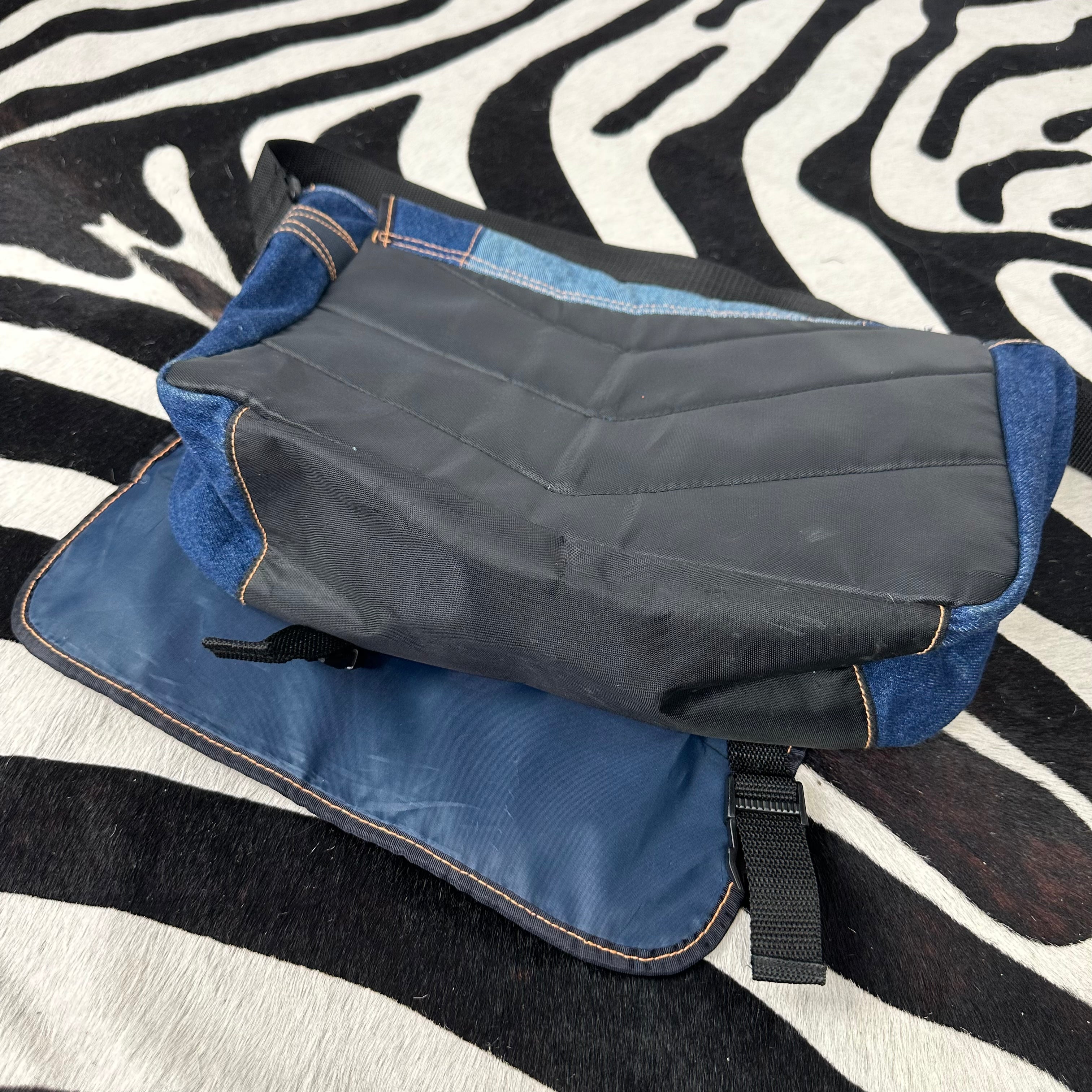 2001 Harry Potter Messenger Bag