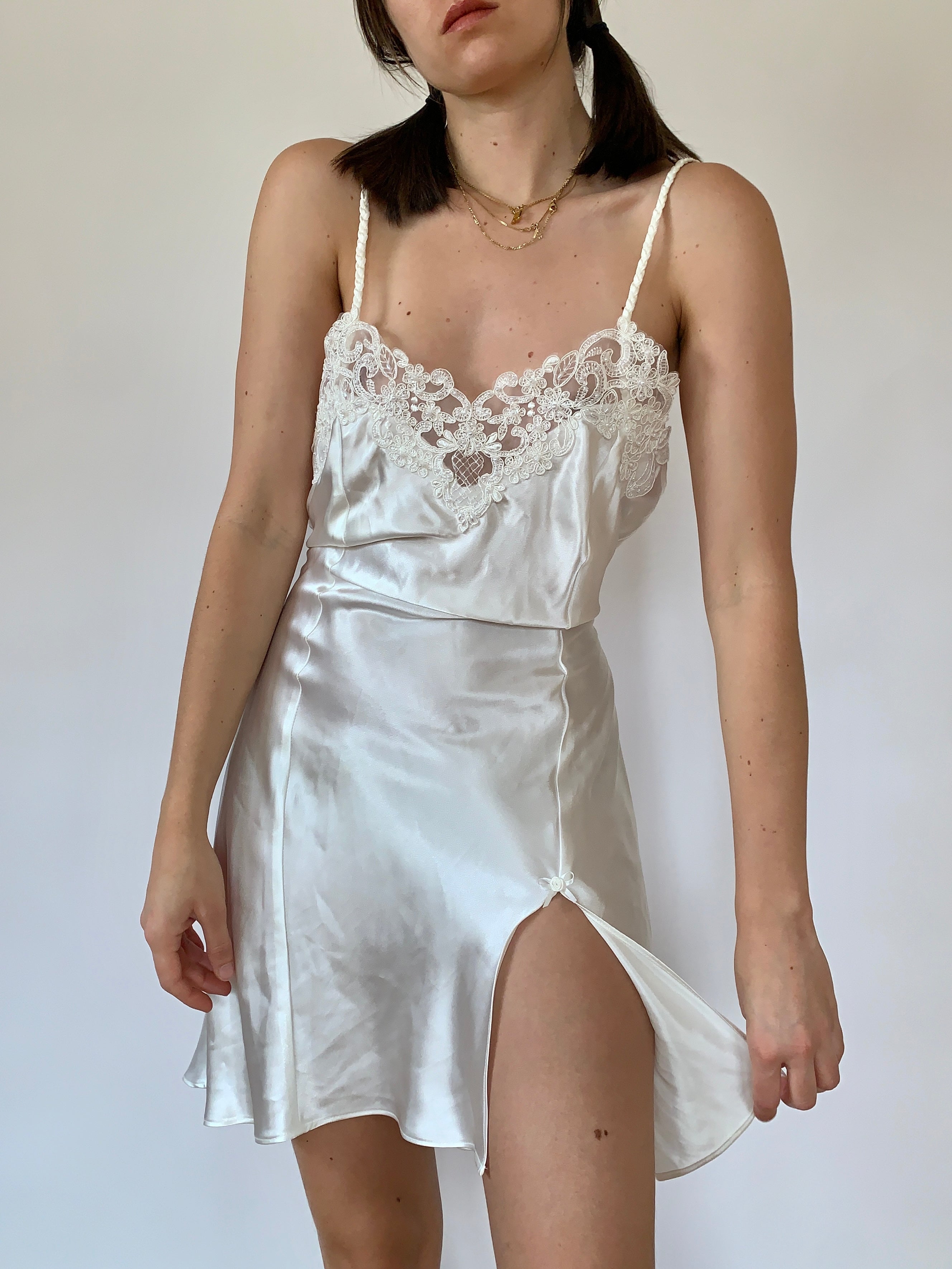 Y2K Pearl Slip - Large