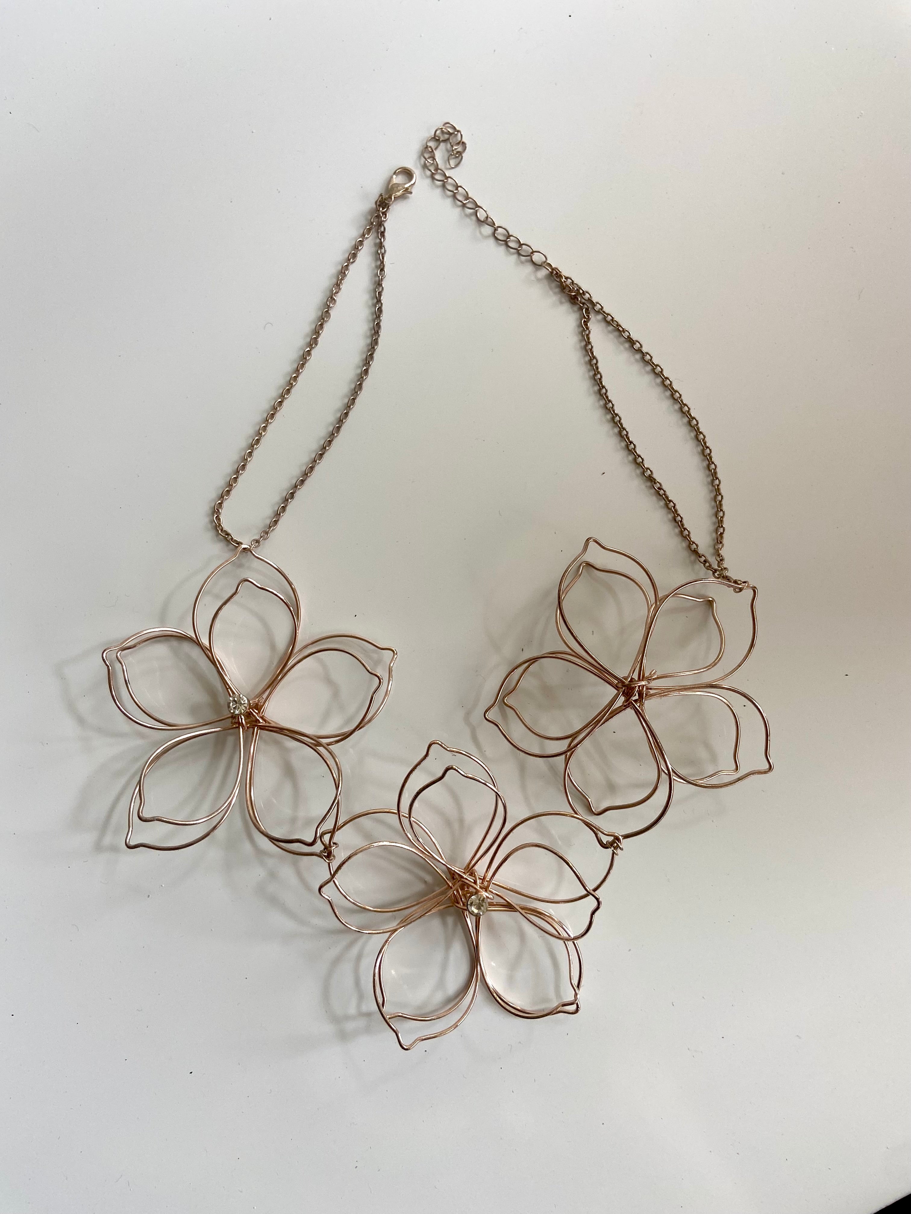 Flowers choker