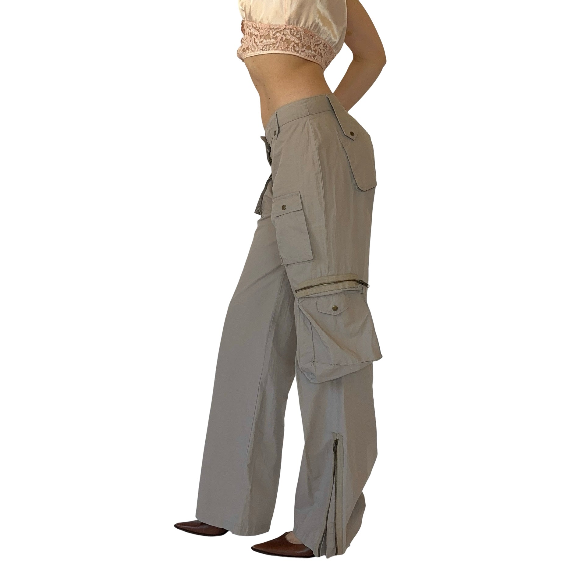 2000s Cargo Pants (M) – Holy Thrift