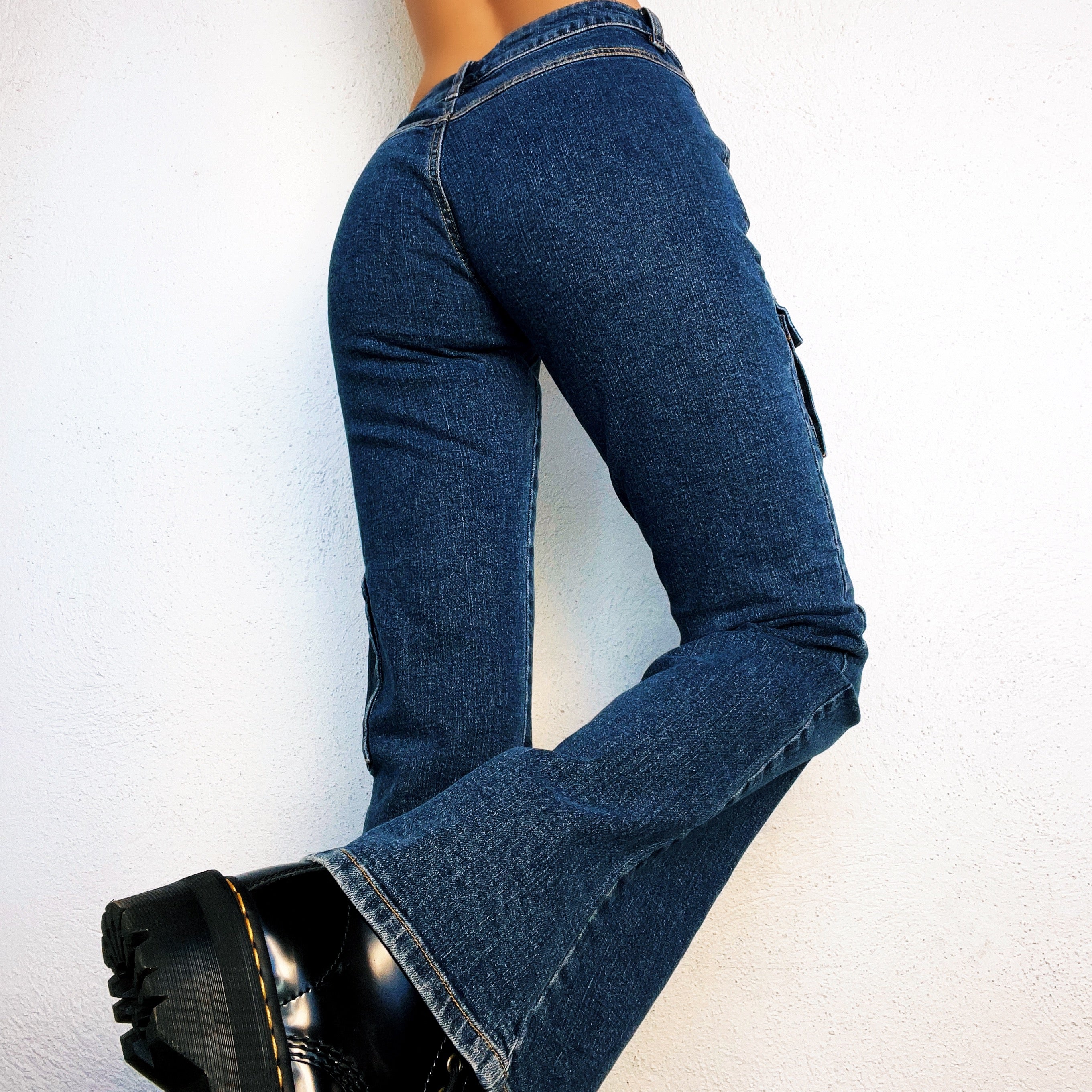 Early 2000s Cargo Jeans (S)