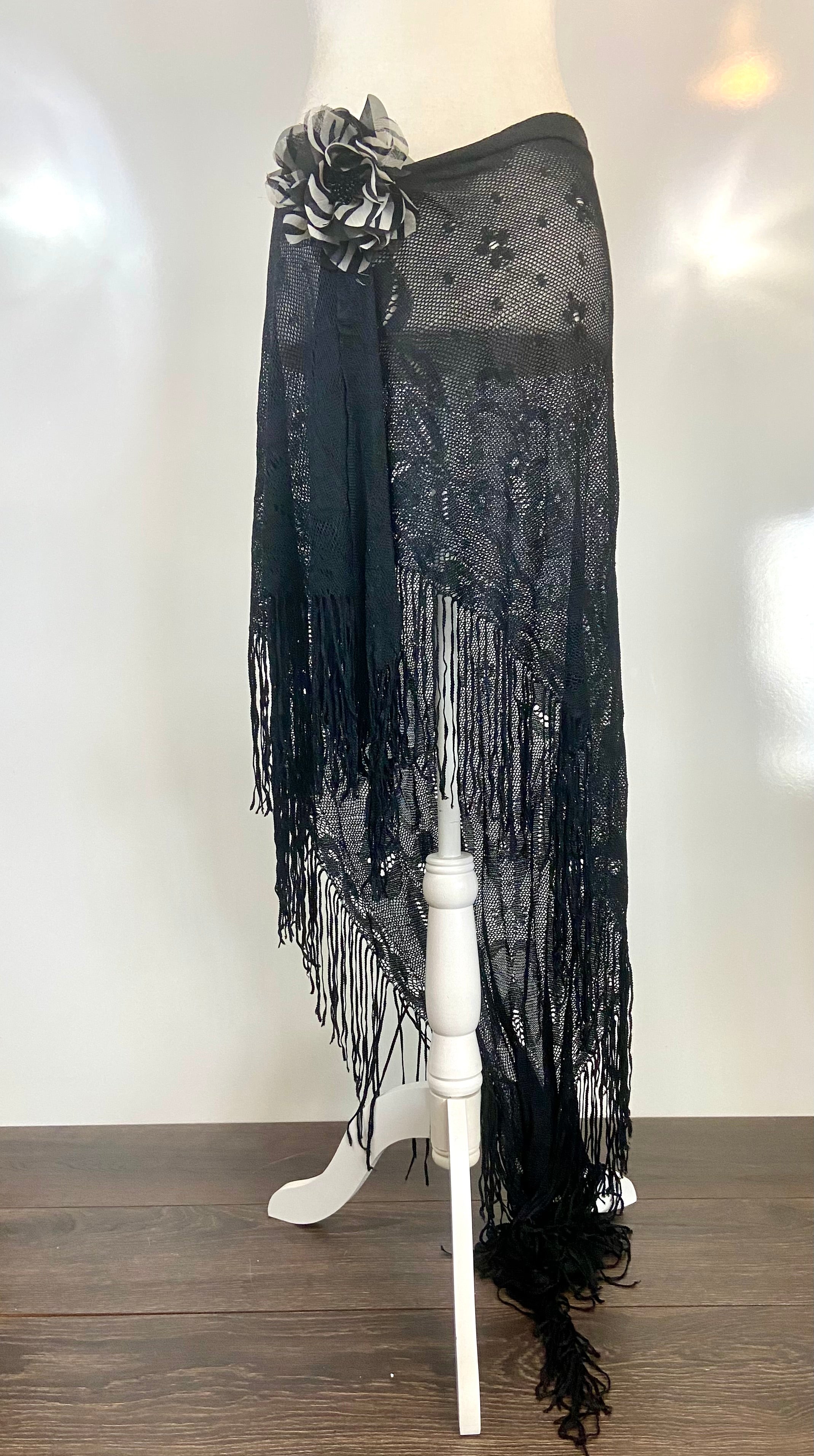 Black Lace triangle Scarf with flower accessories