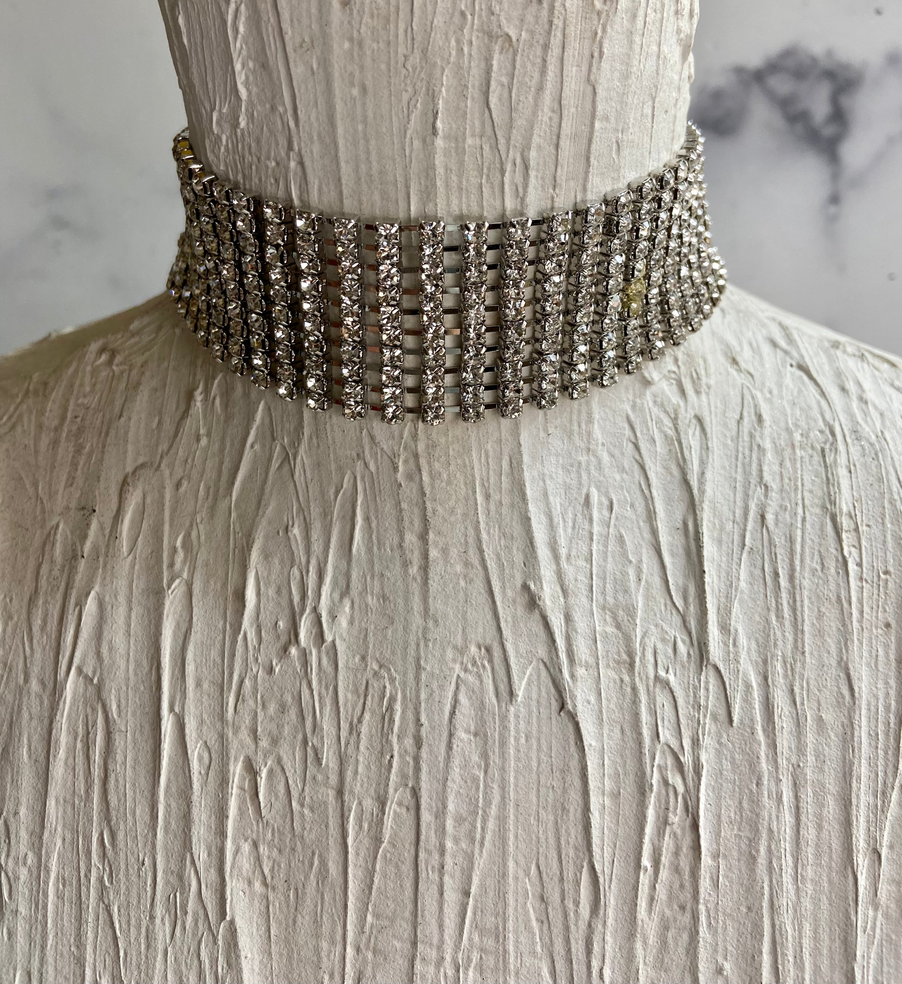 Diamond choker