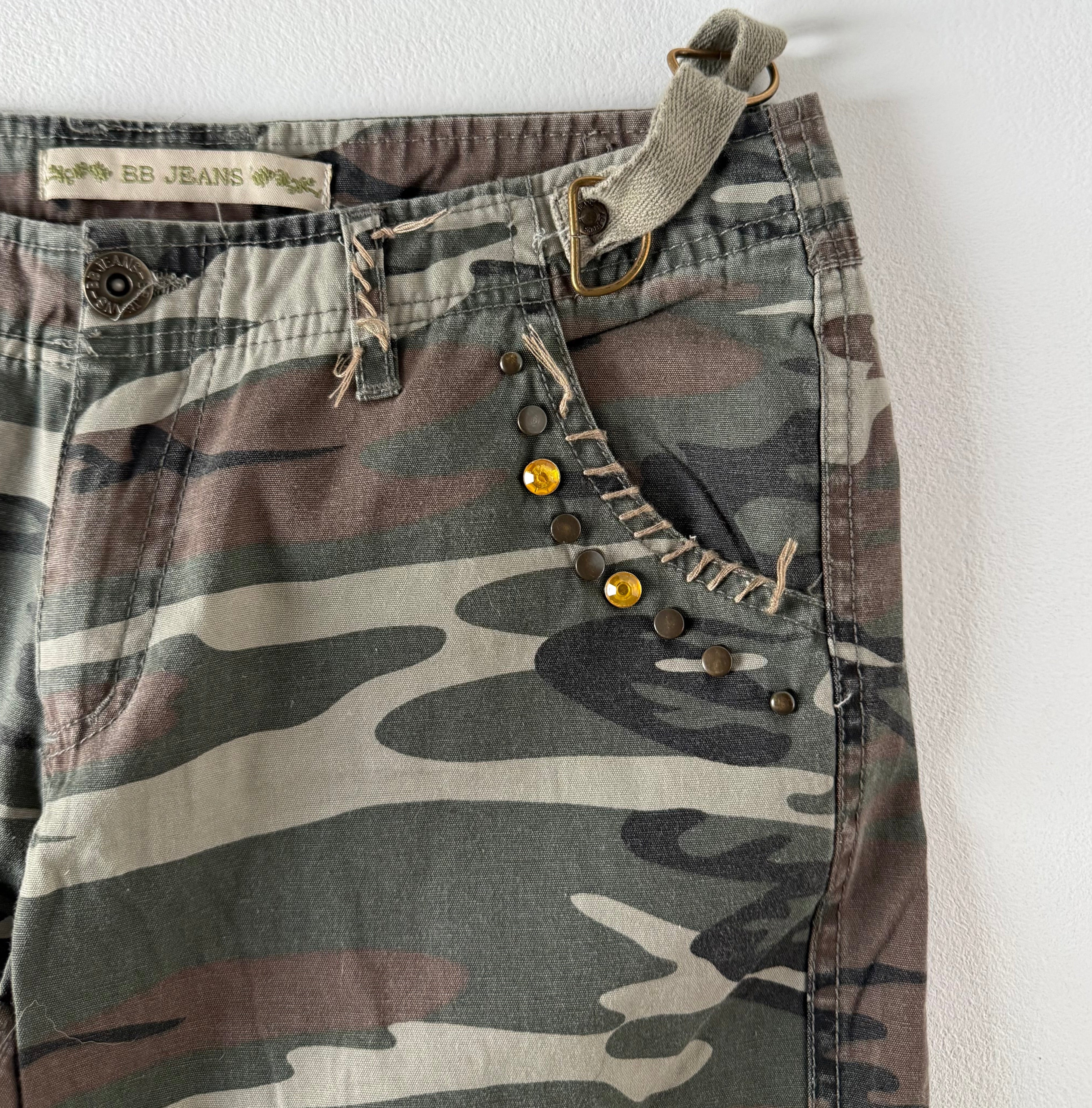 BB Jeans Embellished Camo Cargos (XS)