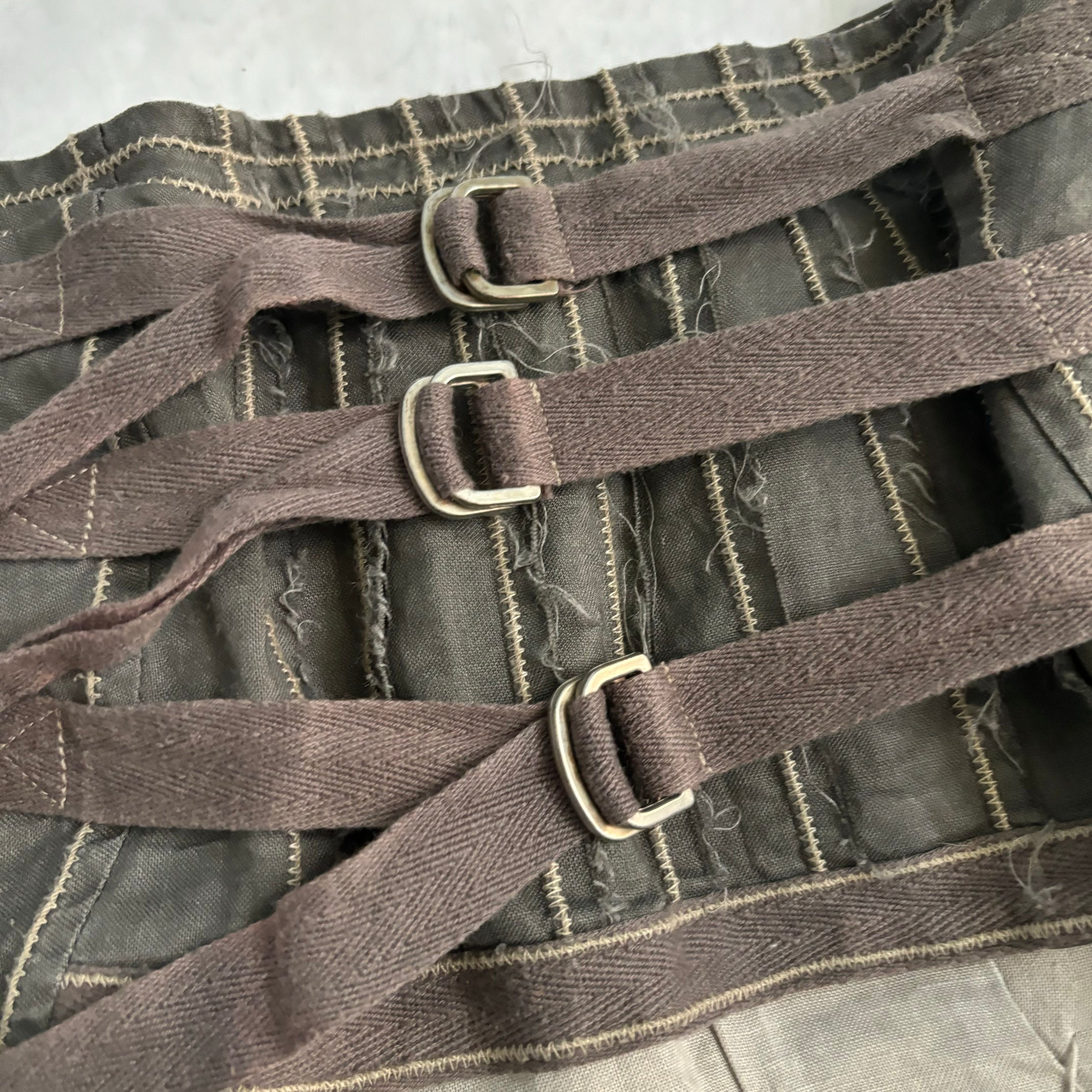 French Subversive Belted Skirt (S/M)