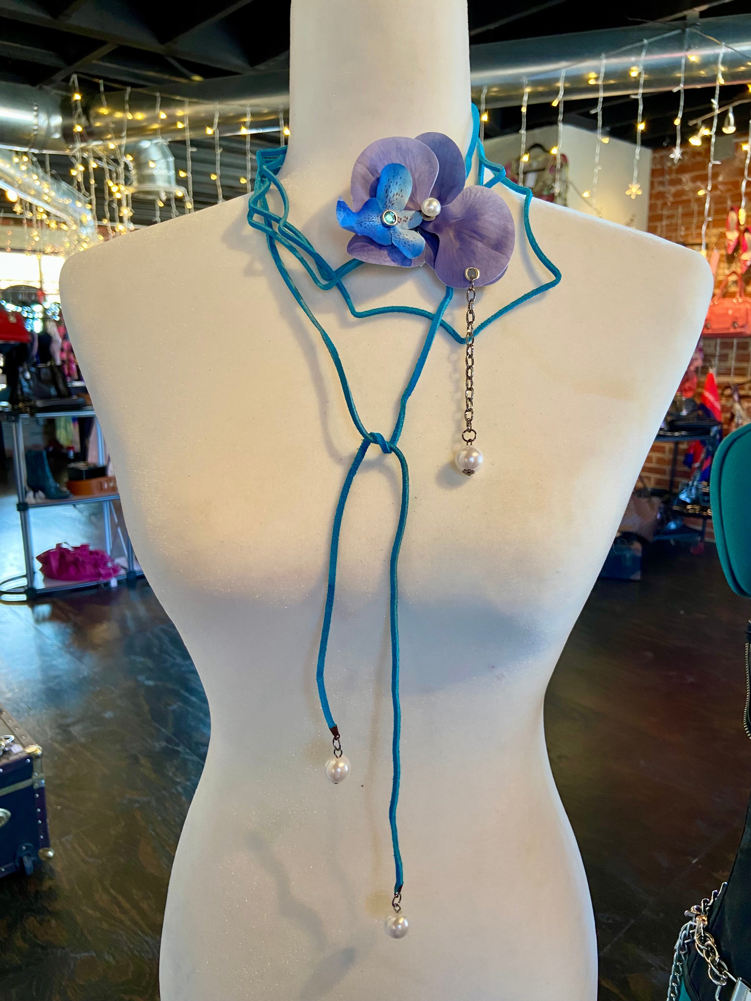 Blue flower choker & belt
