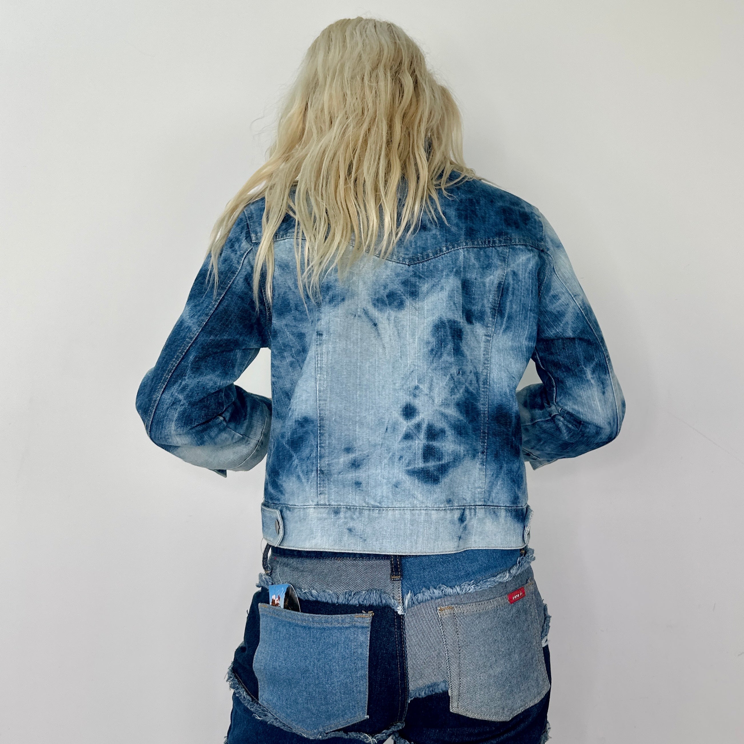 00s Bleached Cropped Denim Jacket (M)
