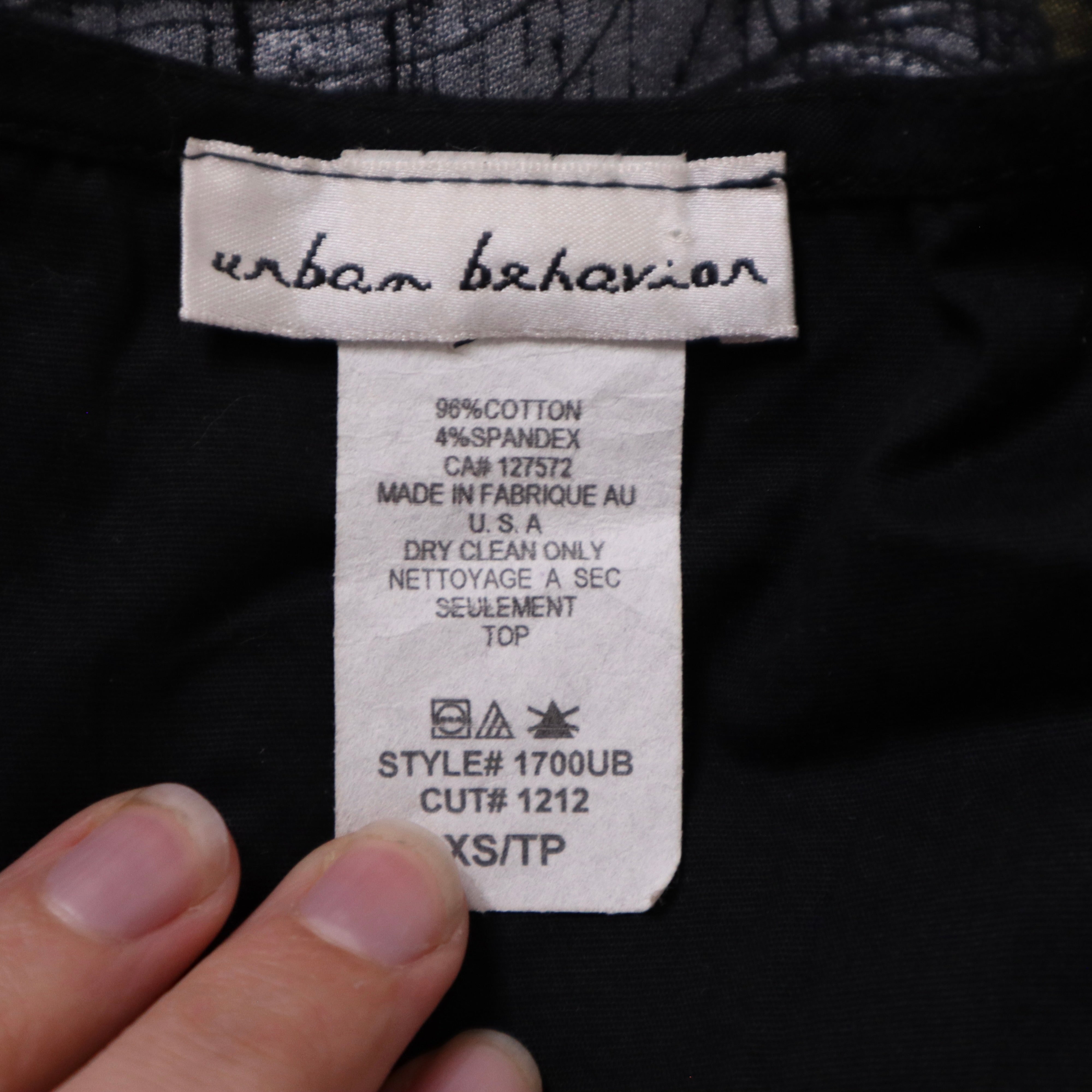 Y2K Black Zip Up Blouse (XS)