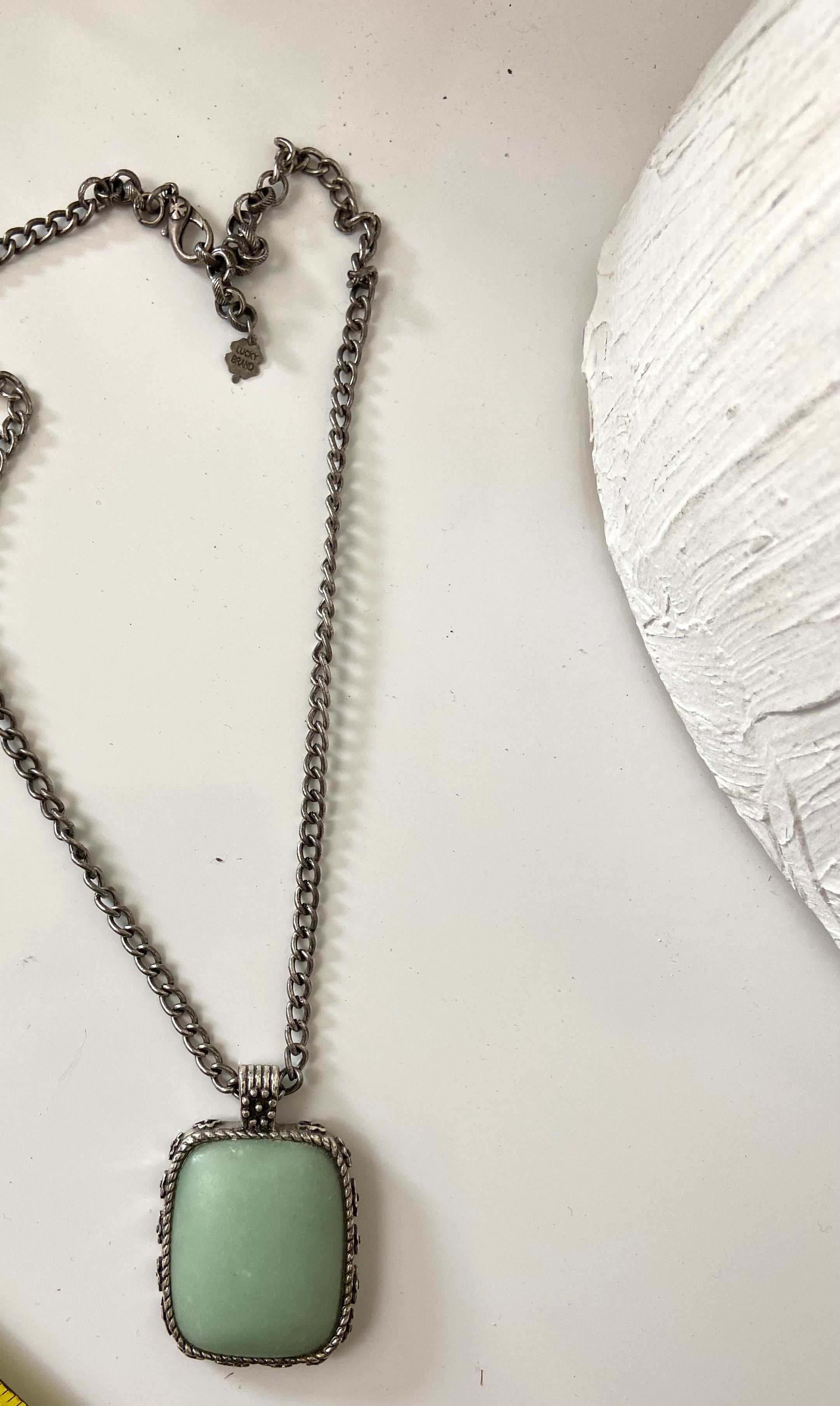Lucky brand necklace