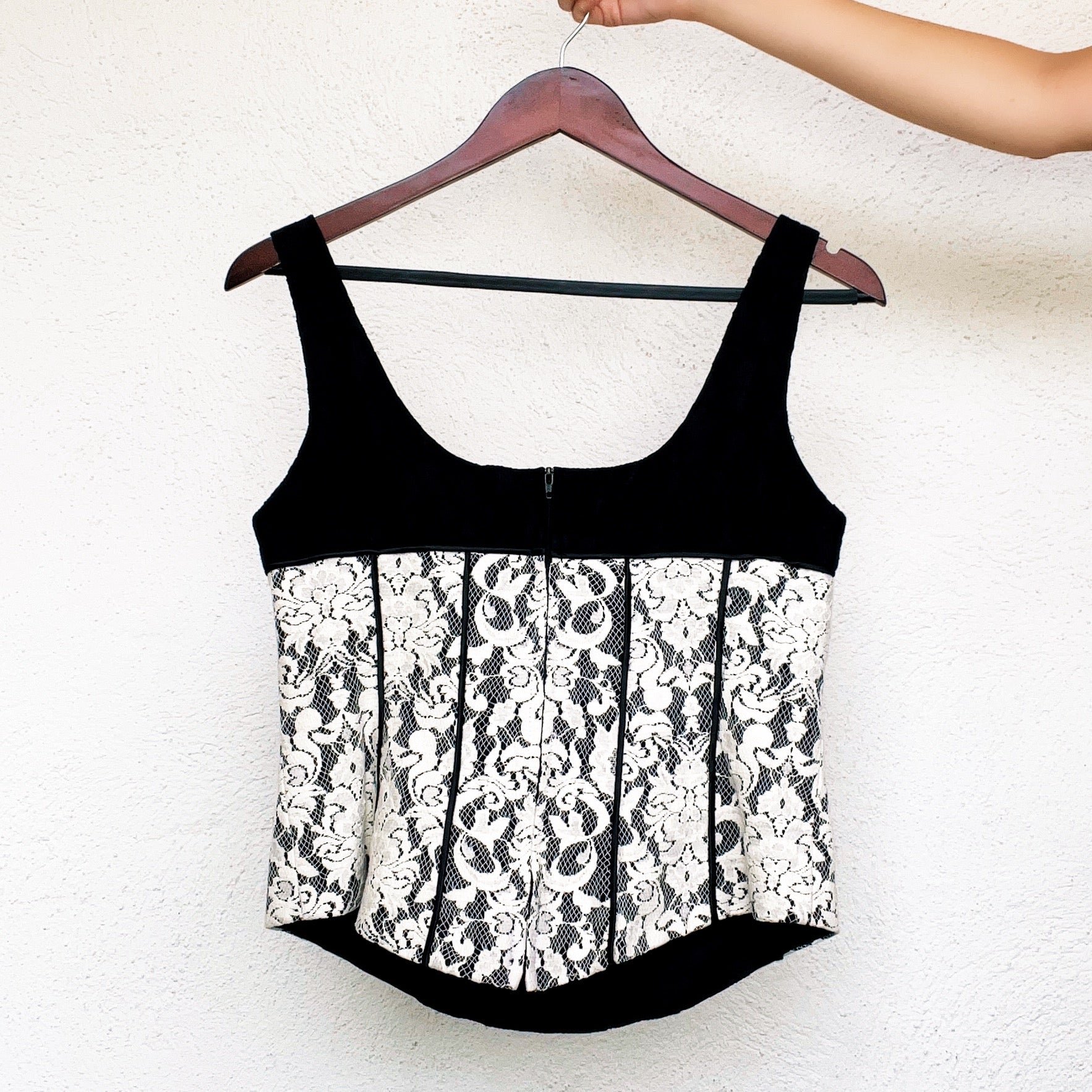 Lacy Corset Style Top (M)