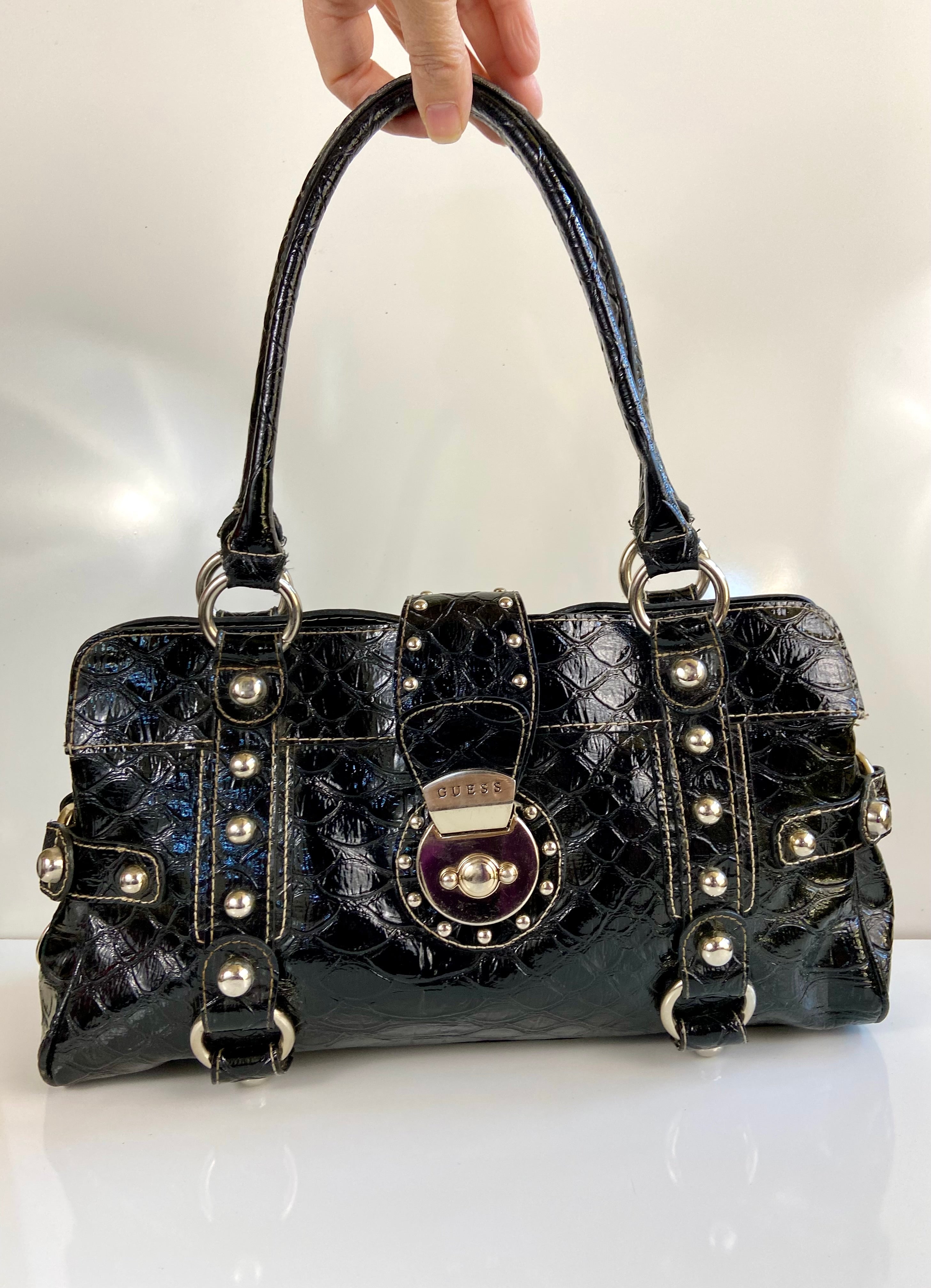 GUESS Y2K Black Crocodile Print Purse – Holy Thrift