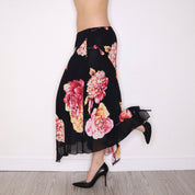 Y2K Italian Low Waisted Floral Skirt (S/M)