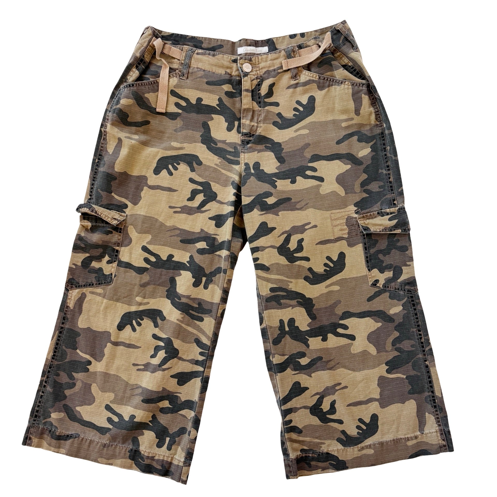 Y2K Camo Capris (M)