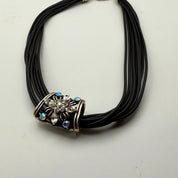 Sparkle Floral Pendant Choker