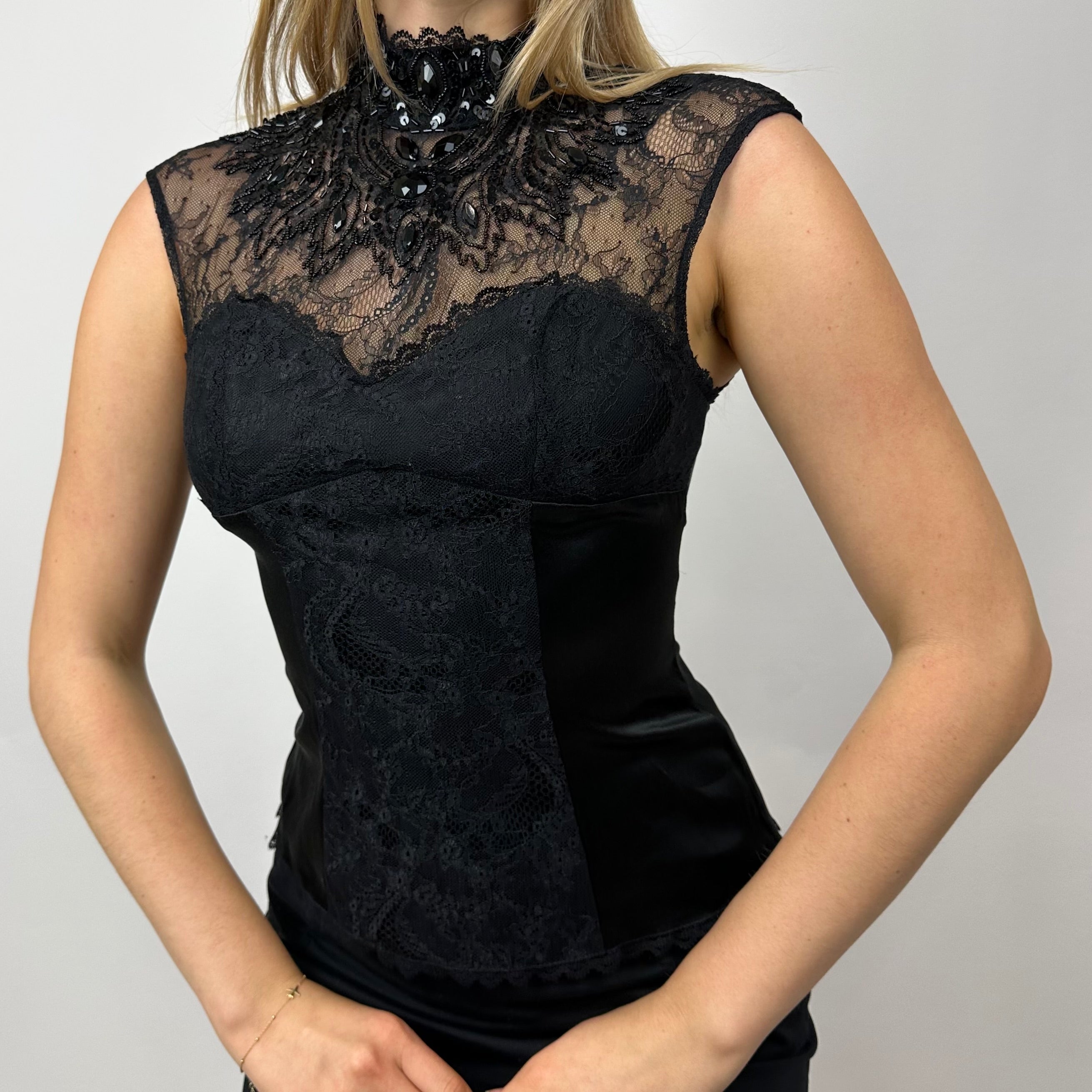 00’s Noir Silk & Lace Blouse (xs/s)