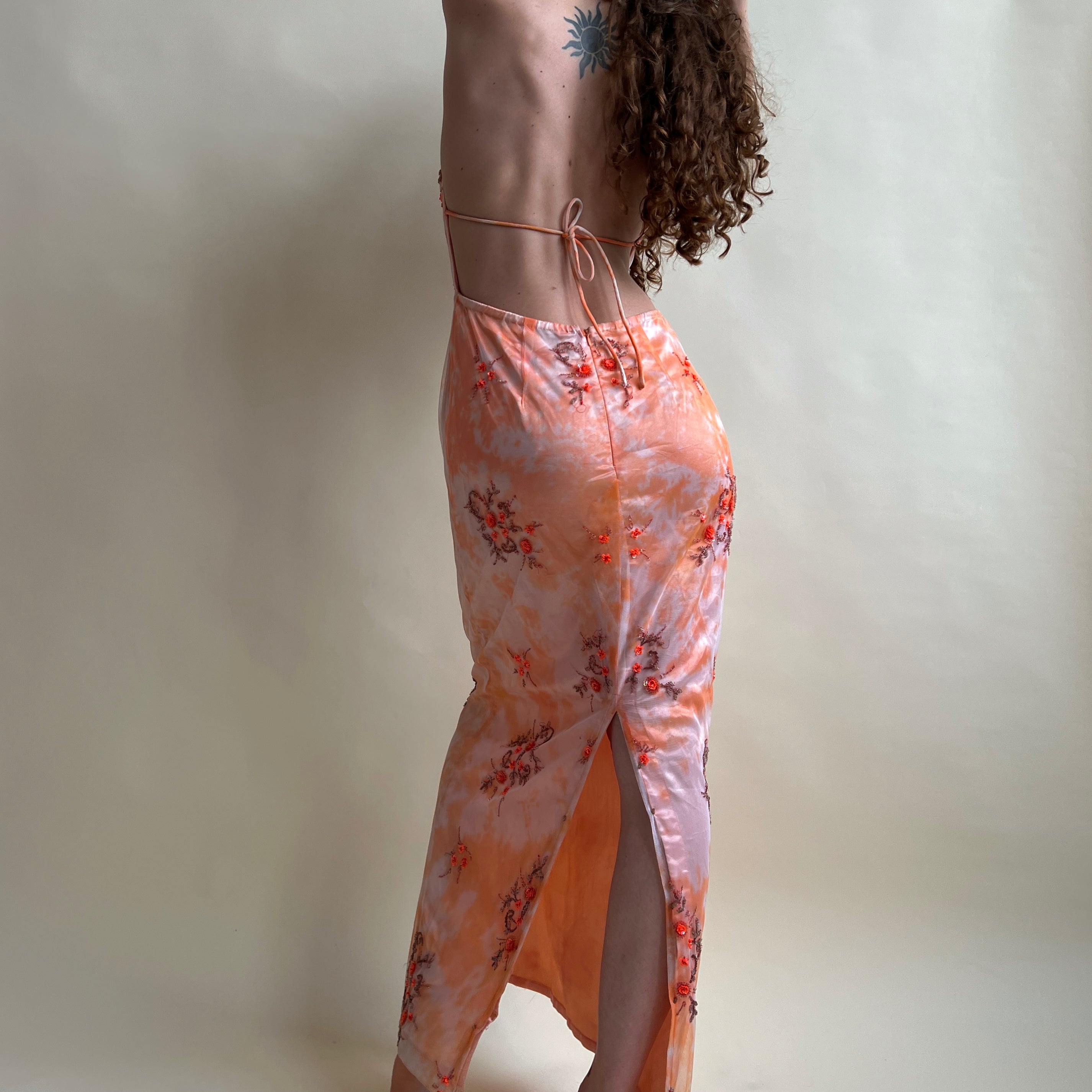 Peach tie dye floral prom dress (L) – Holy Thrift