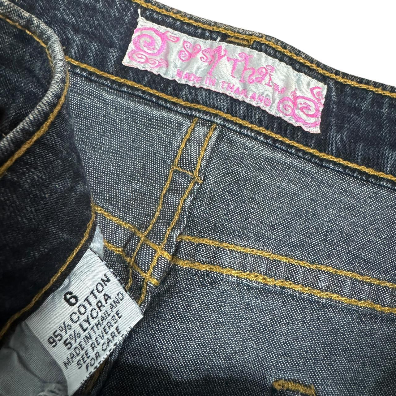 Y2K Beaded Butterfly Flare Jeans (M)