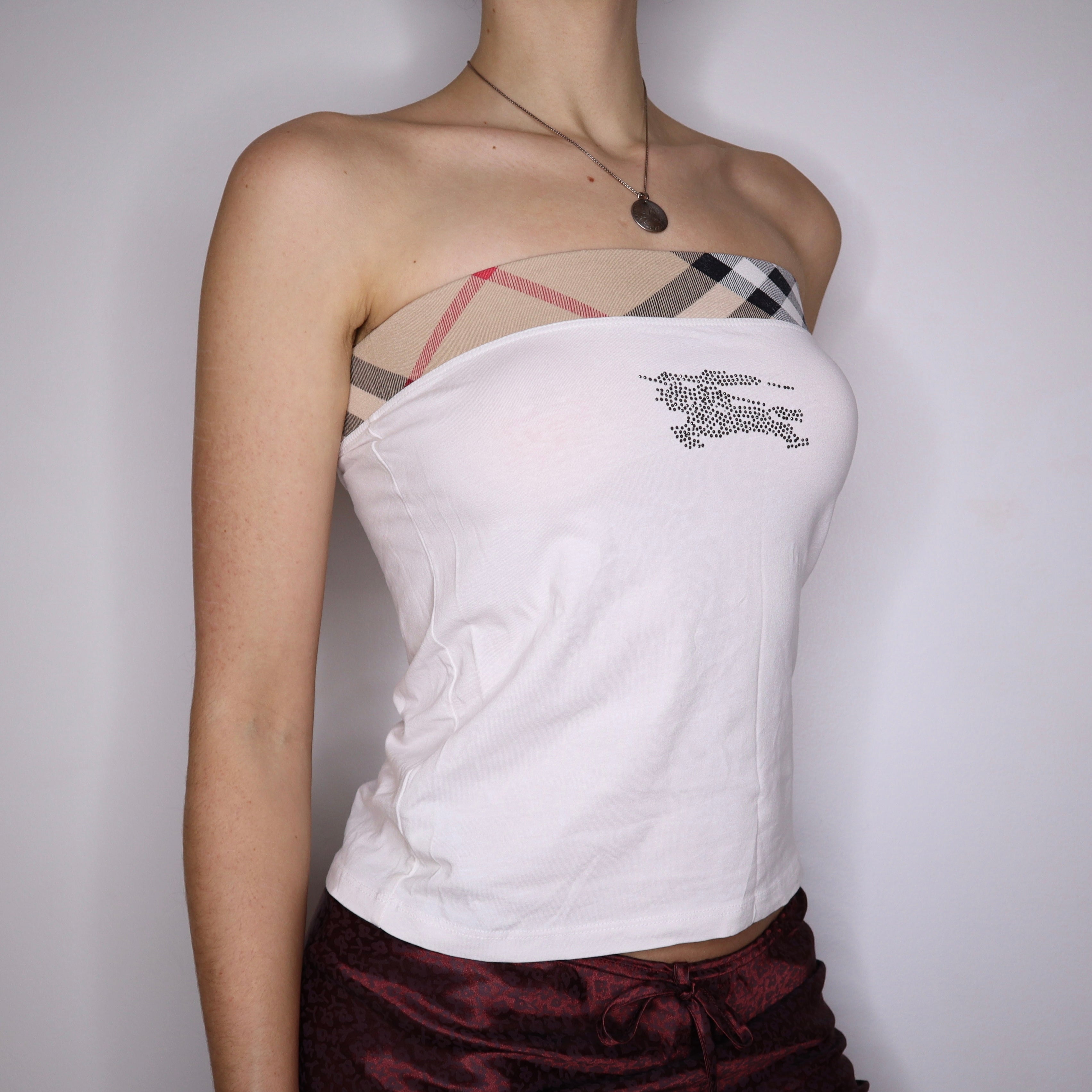 Y2K BURBERRY Logo Tube Top (M) – Holy Thrift