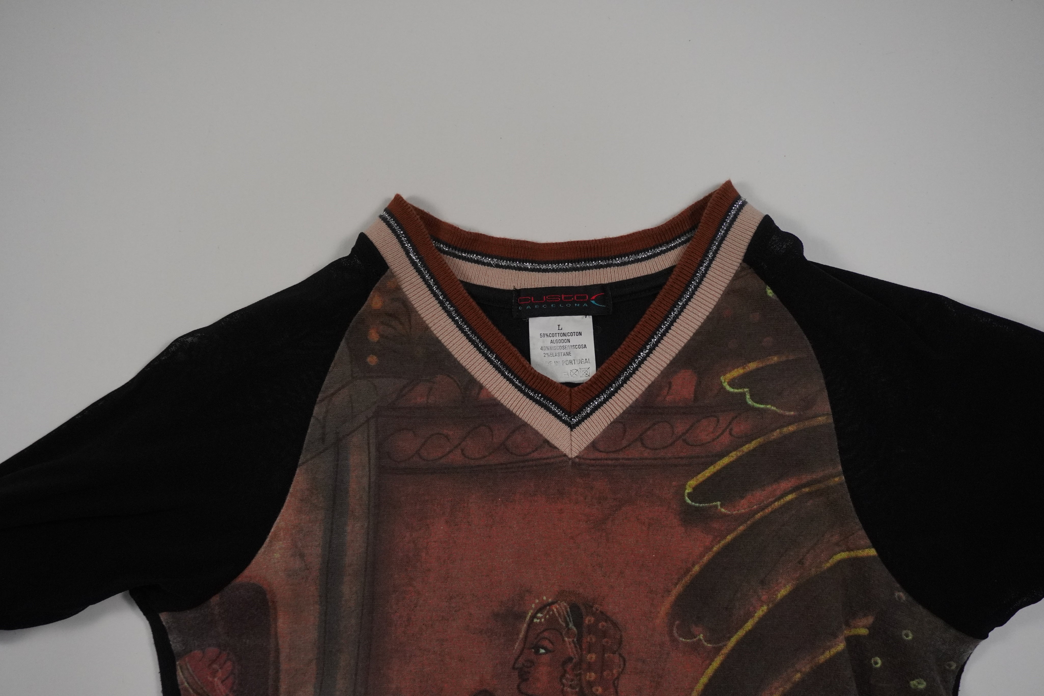 Custo Barcelona Graphic Top (M)