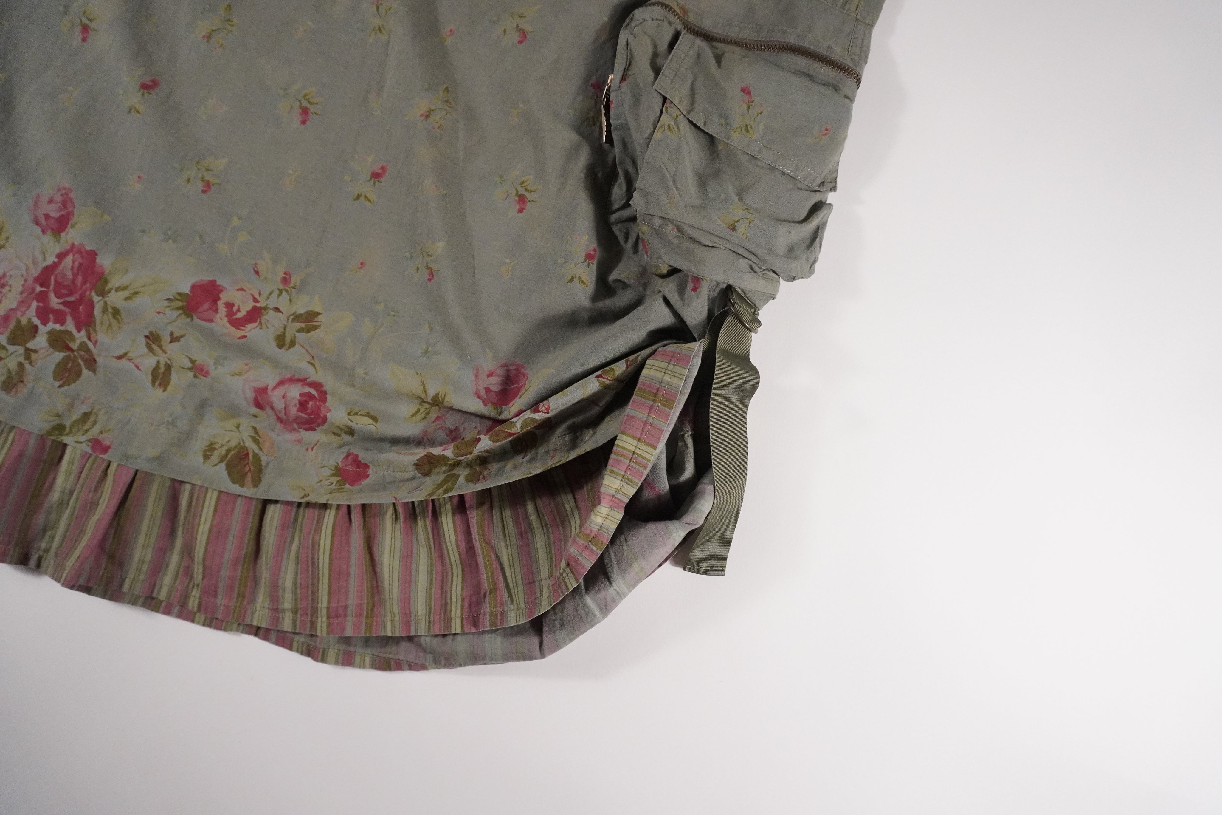 Cop Copine Skirt With Floral Print (L)