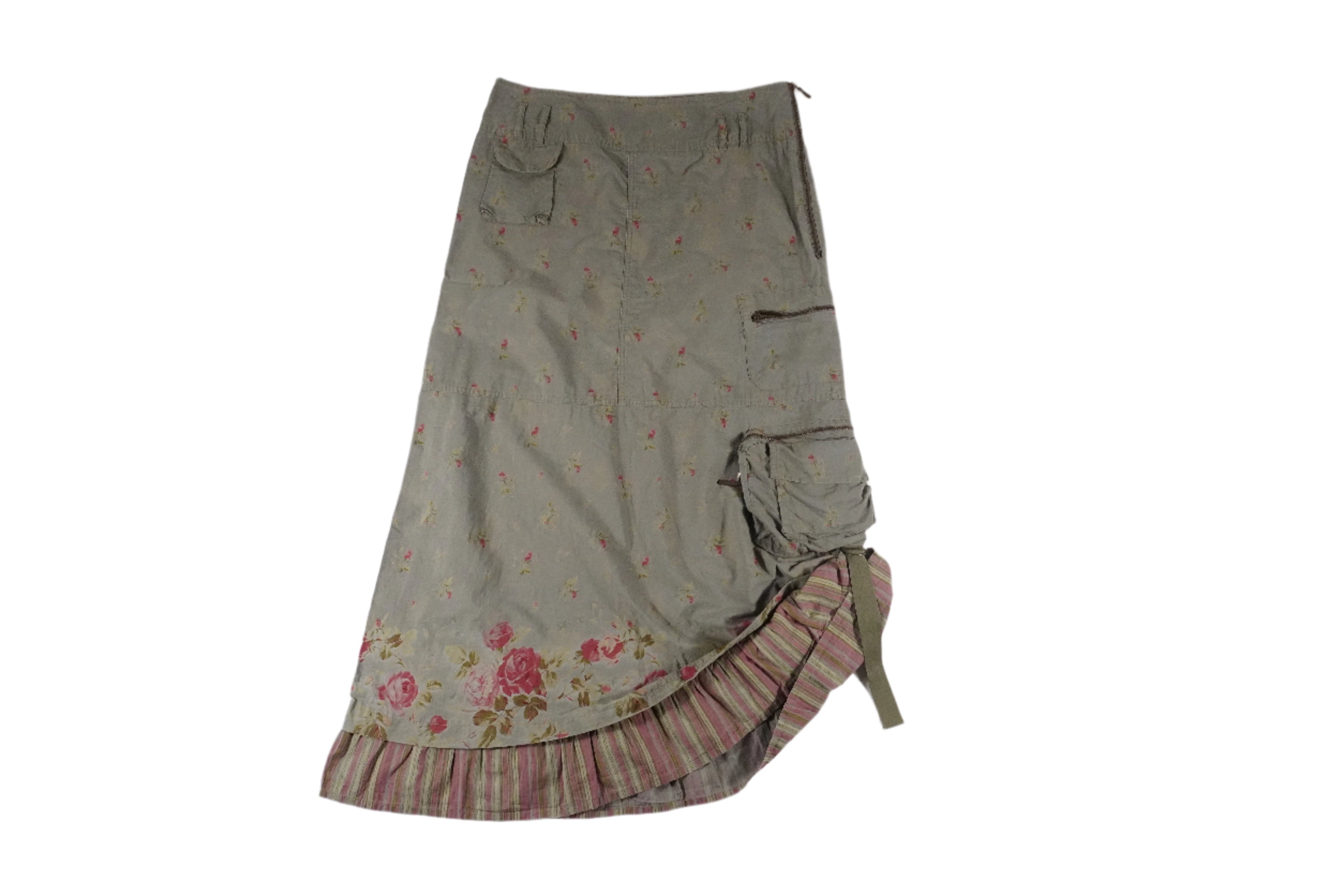 Cop Copine Skirt With Floral Print (L)