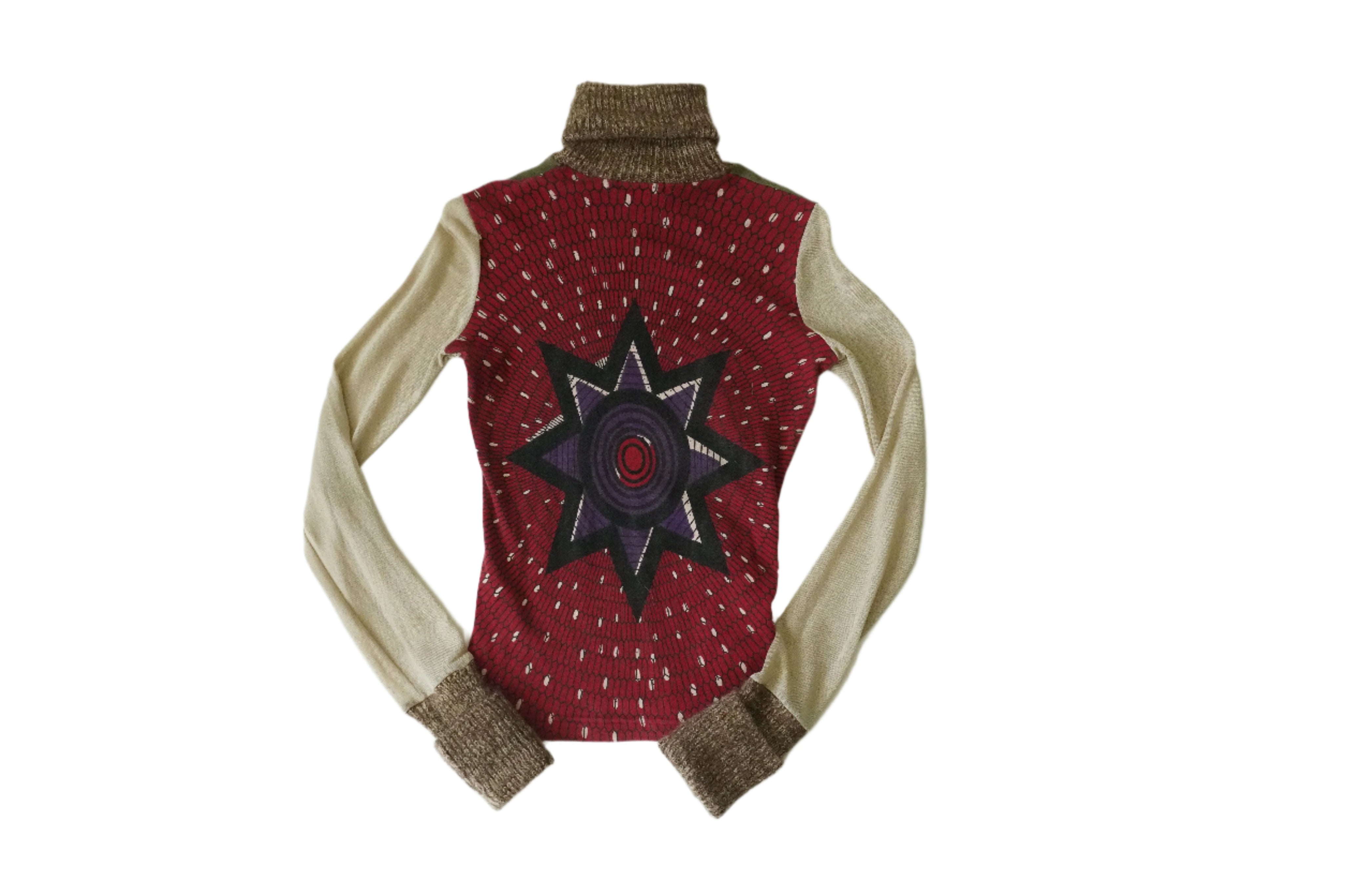 Custo Barcelona Graphic Top (S)