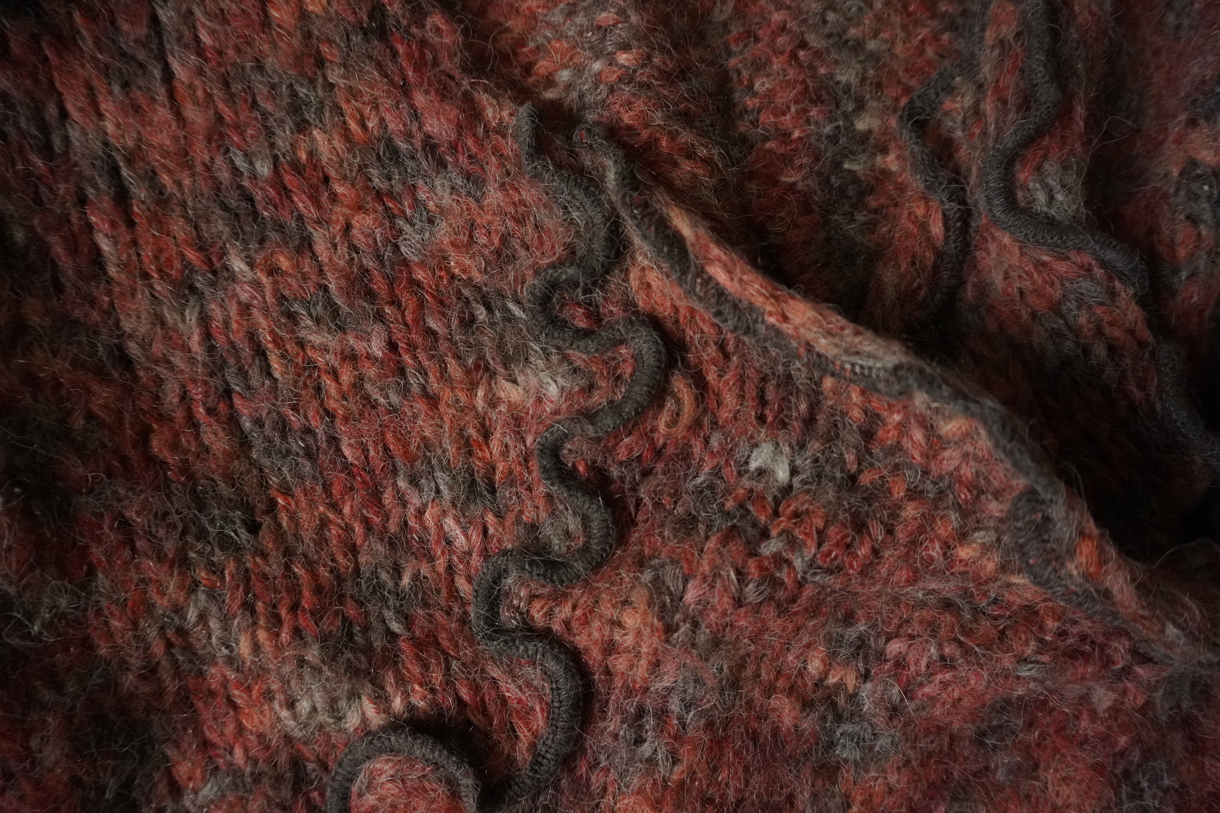 Euro Knit Sweater (L)